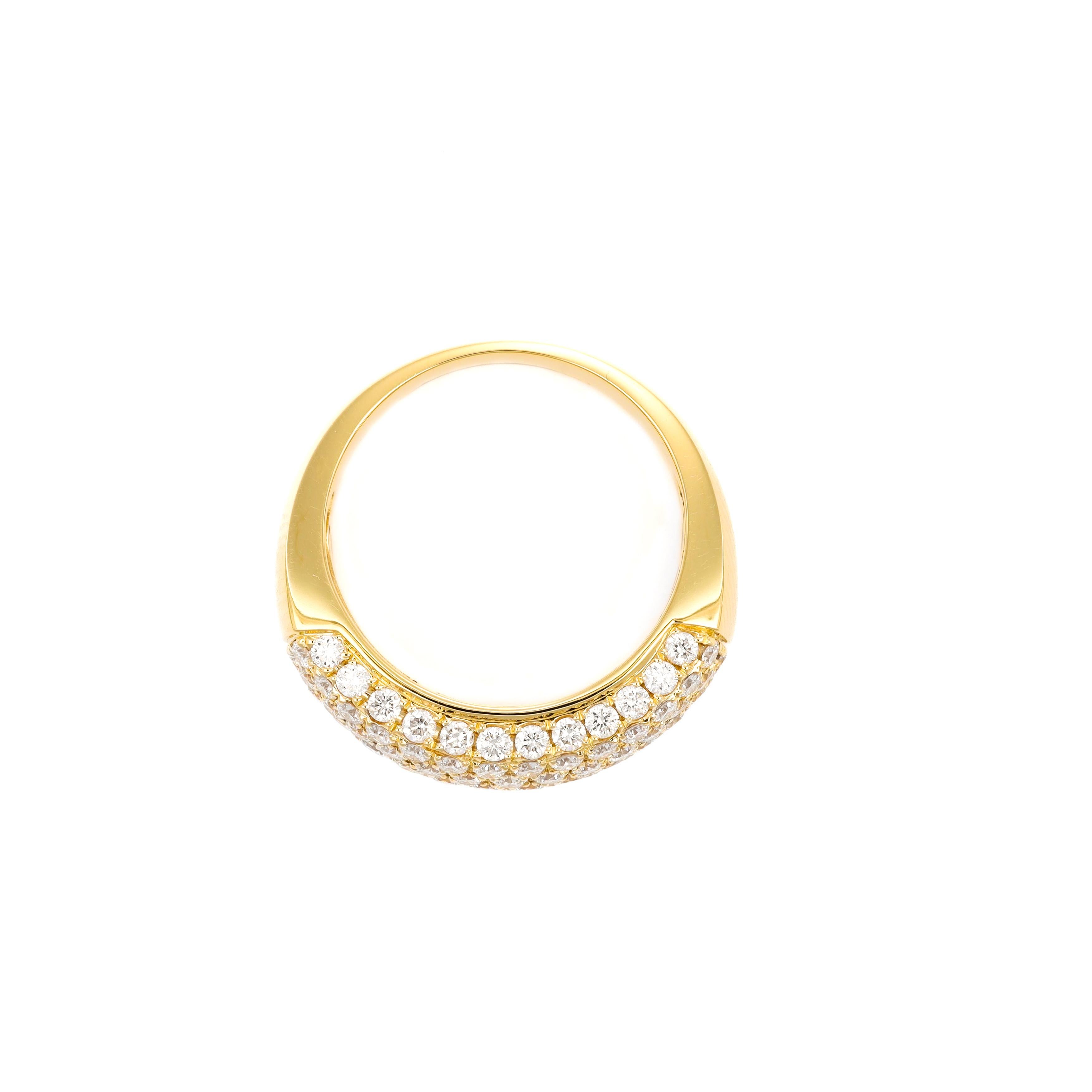 Taille ronde Bague de manchon fantaisie en or jaune 18 carats avec diamant naturel de 1,92 carats en vente