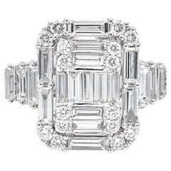 Natürlicher Diamant 2,04 Karat 18KT Weißgold Art Deco Step Cut Cocktail-Ring