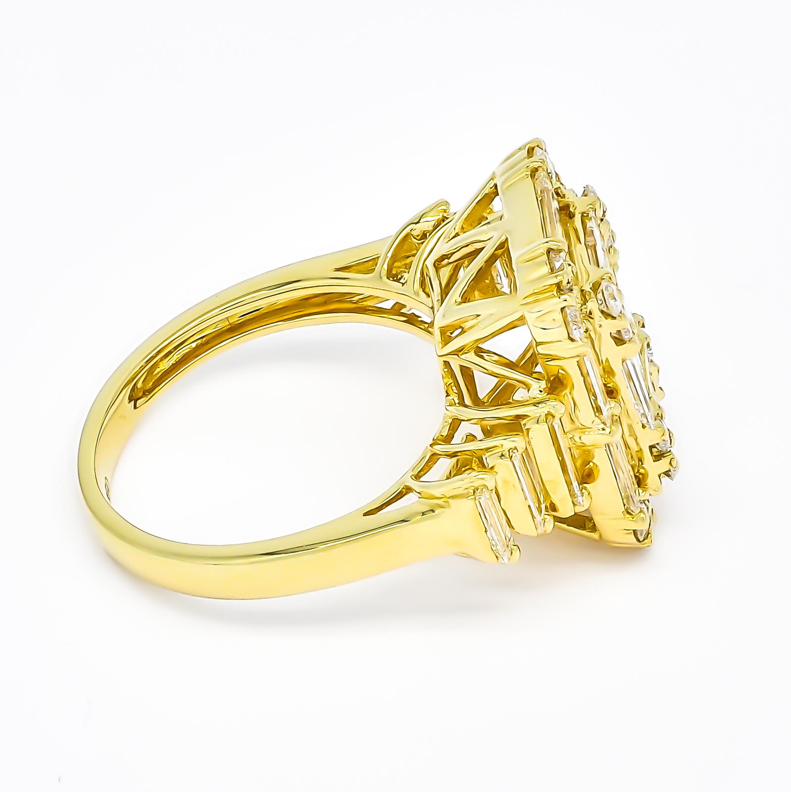 Modern Natural Diamond 2.10 ct 18KT Yellow Gold Art Deco Step Cut Cocktail Ring For Sale