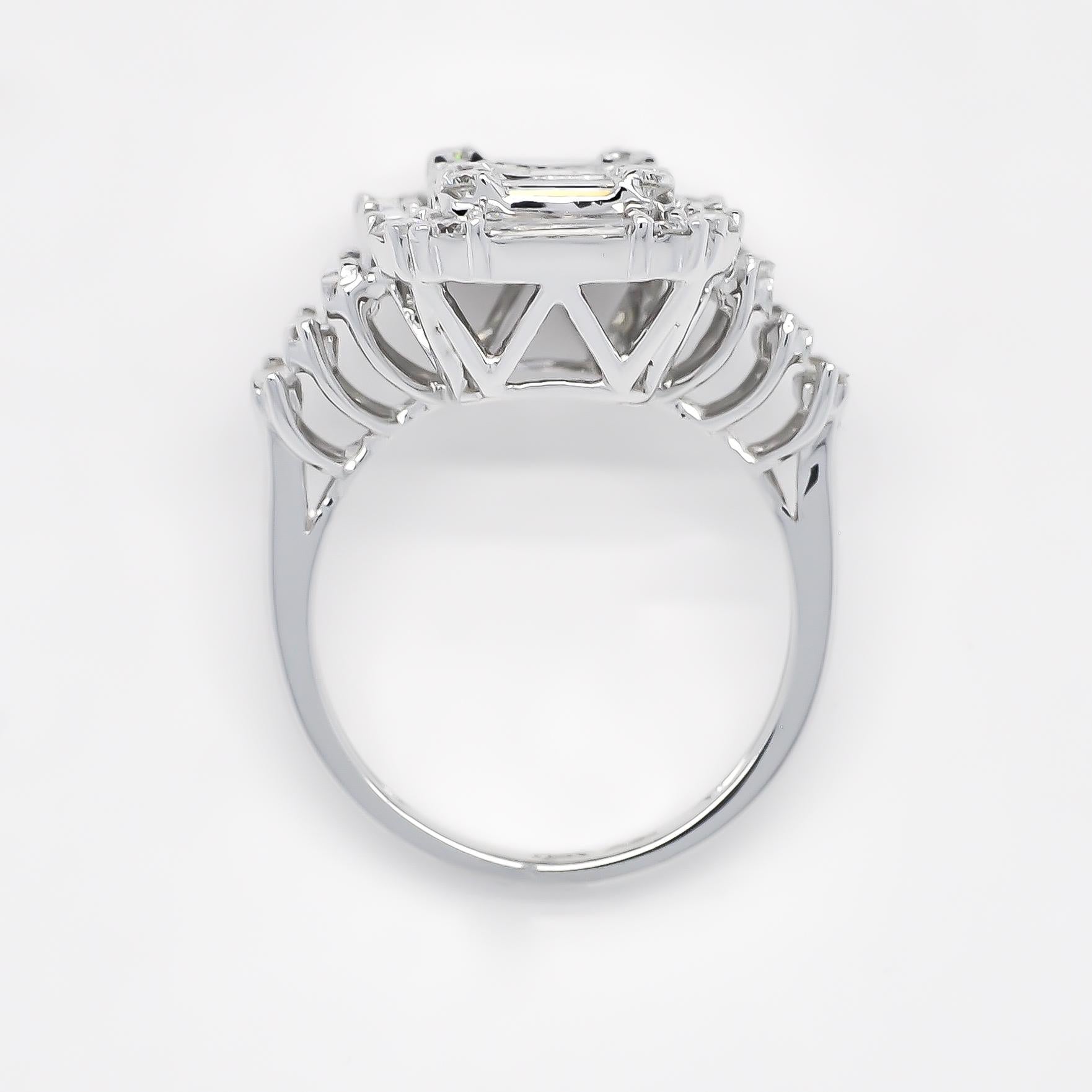 Baguette Cut Natural Diamond 2.23 ct 18KT White Gold Art Deco Step Cut Cocktail Ring For Sale