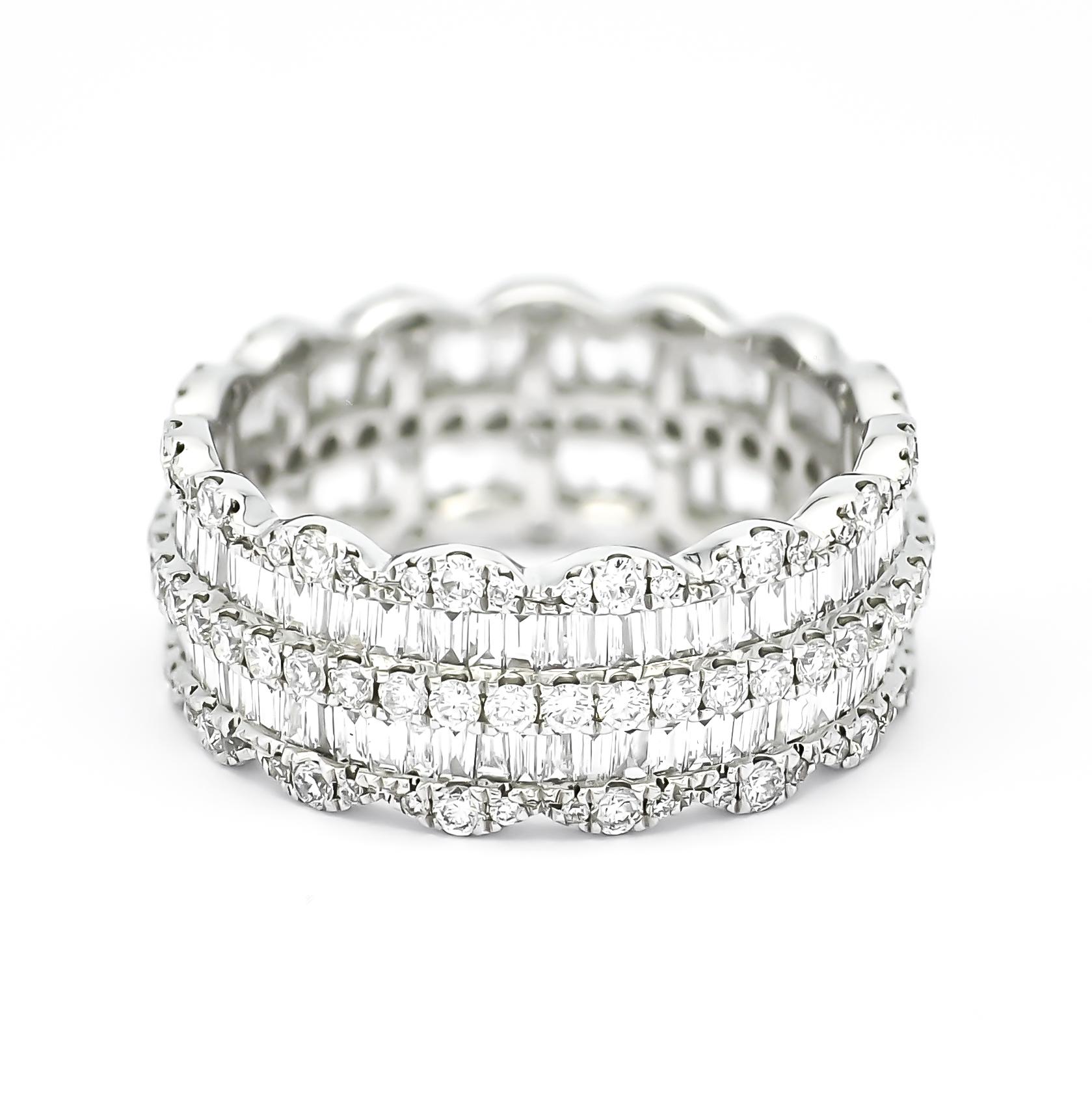 Natural Diamond 2.37 Carats 18KT White Gold Multi Row Eternity Statement Band For Sale 2