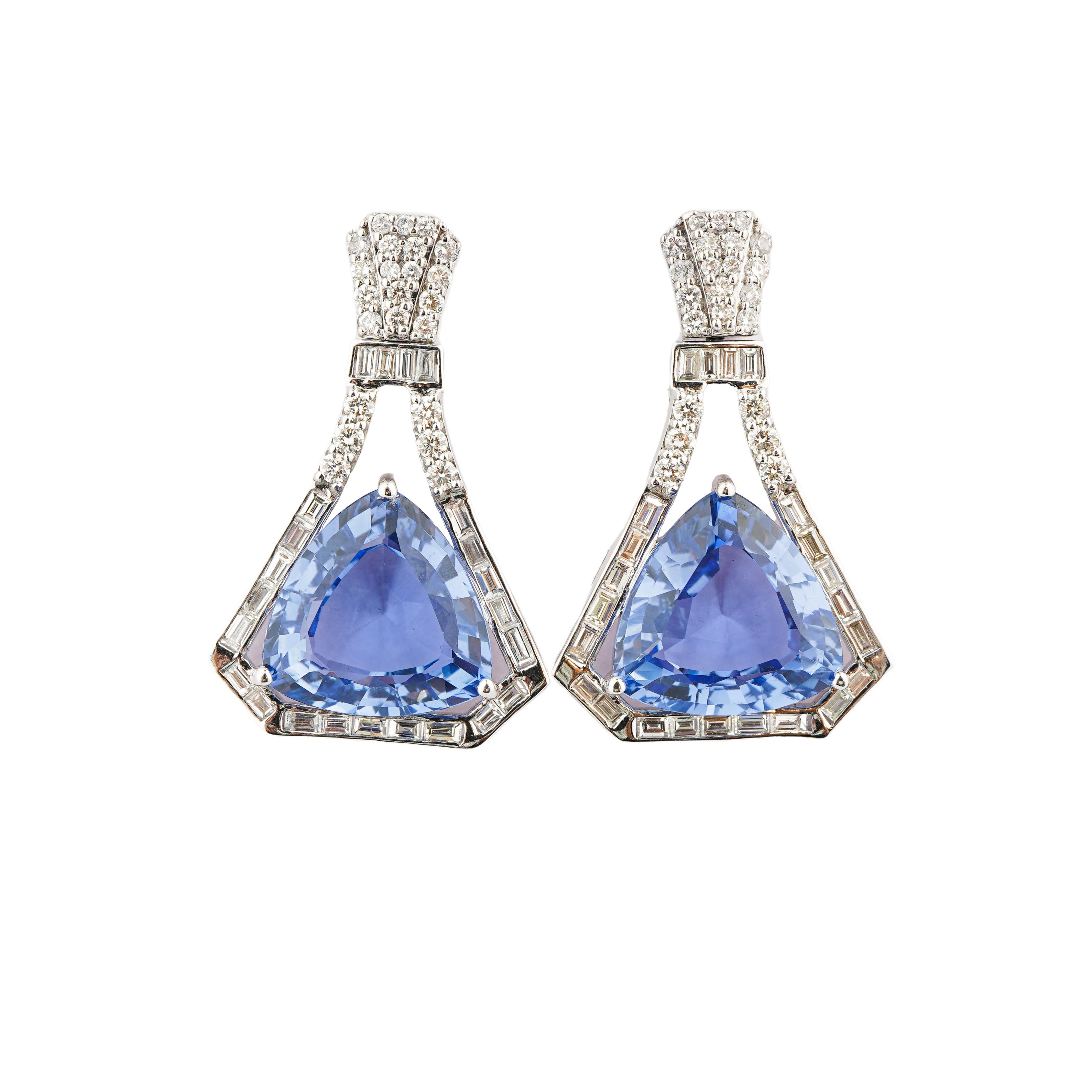 Taille Asscher Diamant naturel 2,42cts avec Labron  tanzanite 25.68cts en or 14k en vente