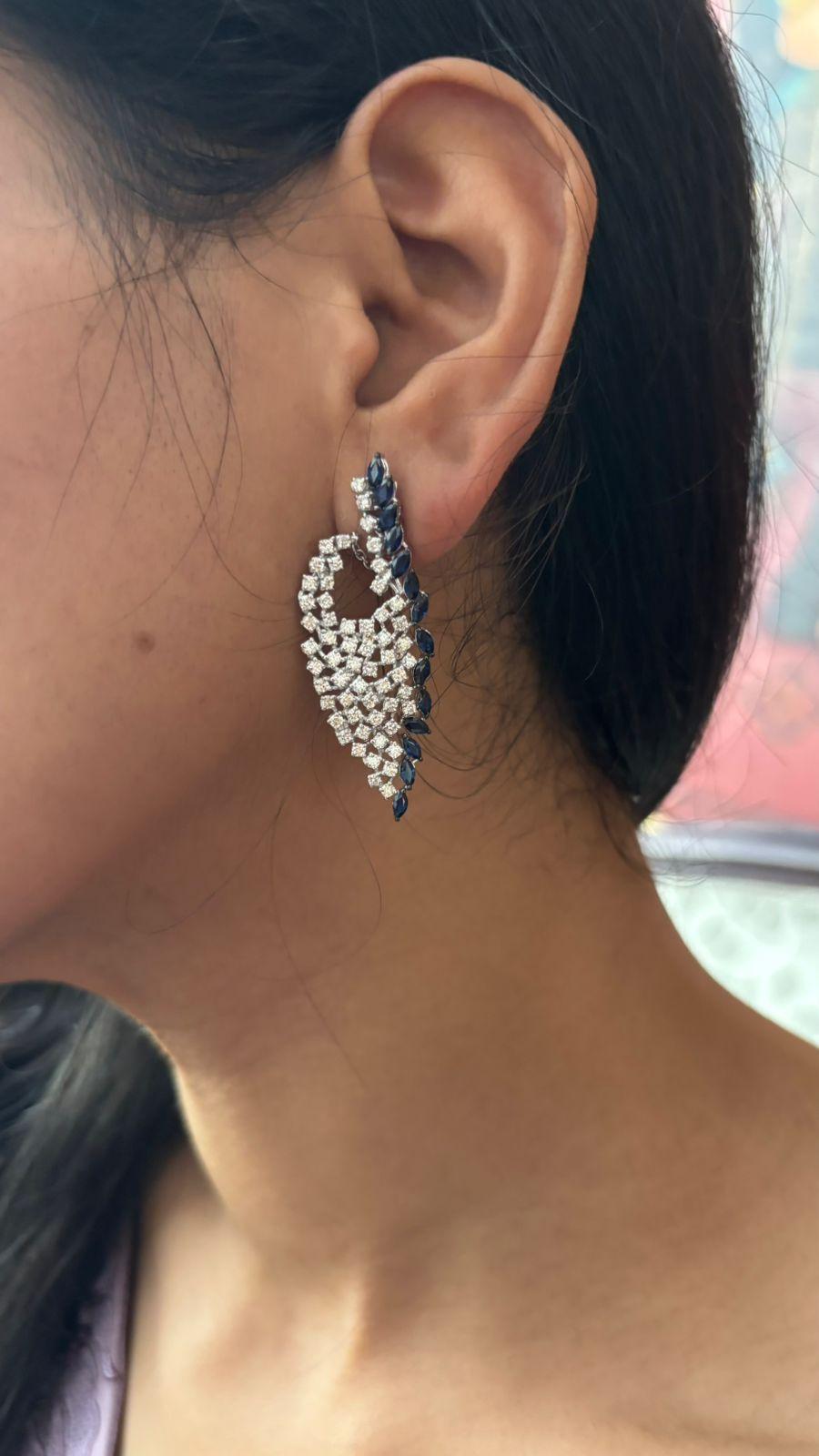 Natürlicher Diamant 2,46cts & Blauer Saphir 2,67cts in 18k Gold im Angebot 2