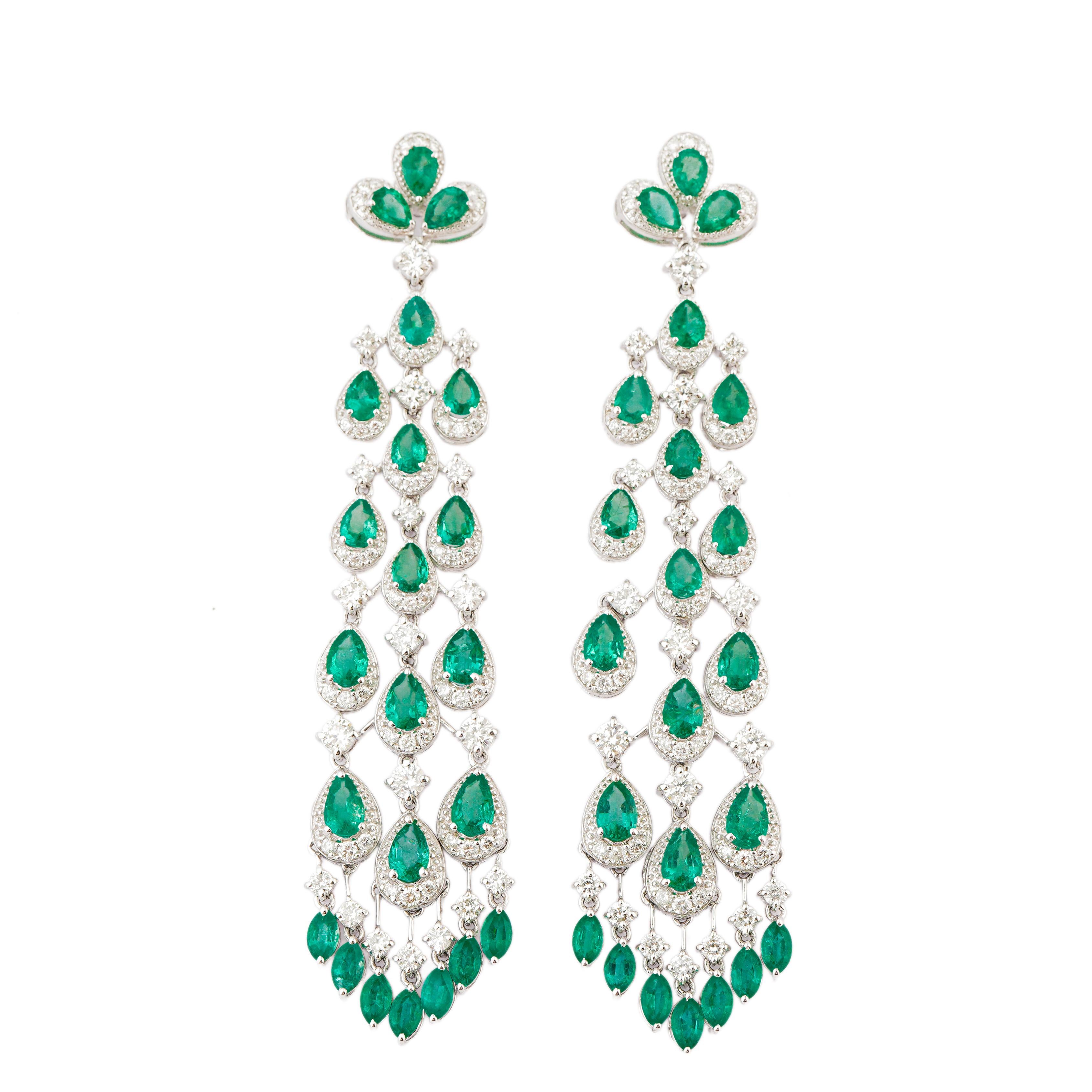 GW= 15,92gm
NW= 14,29gm
DIAMANTE= 2,49cts
EMERALDO= 5,67cts

SEGUICI SU INSTA (divinejewellerylounge)

codice=BH