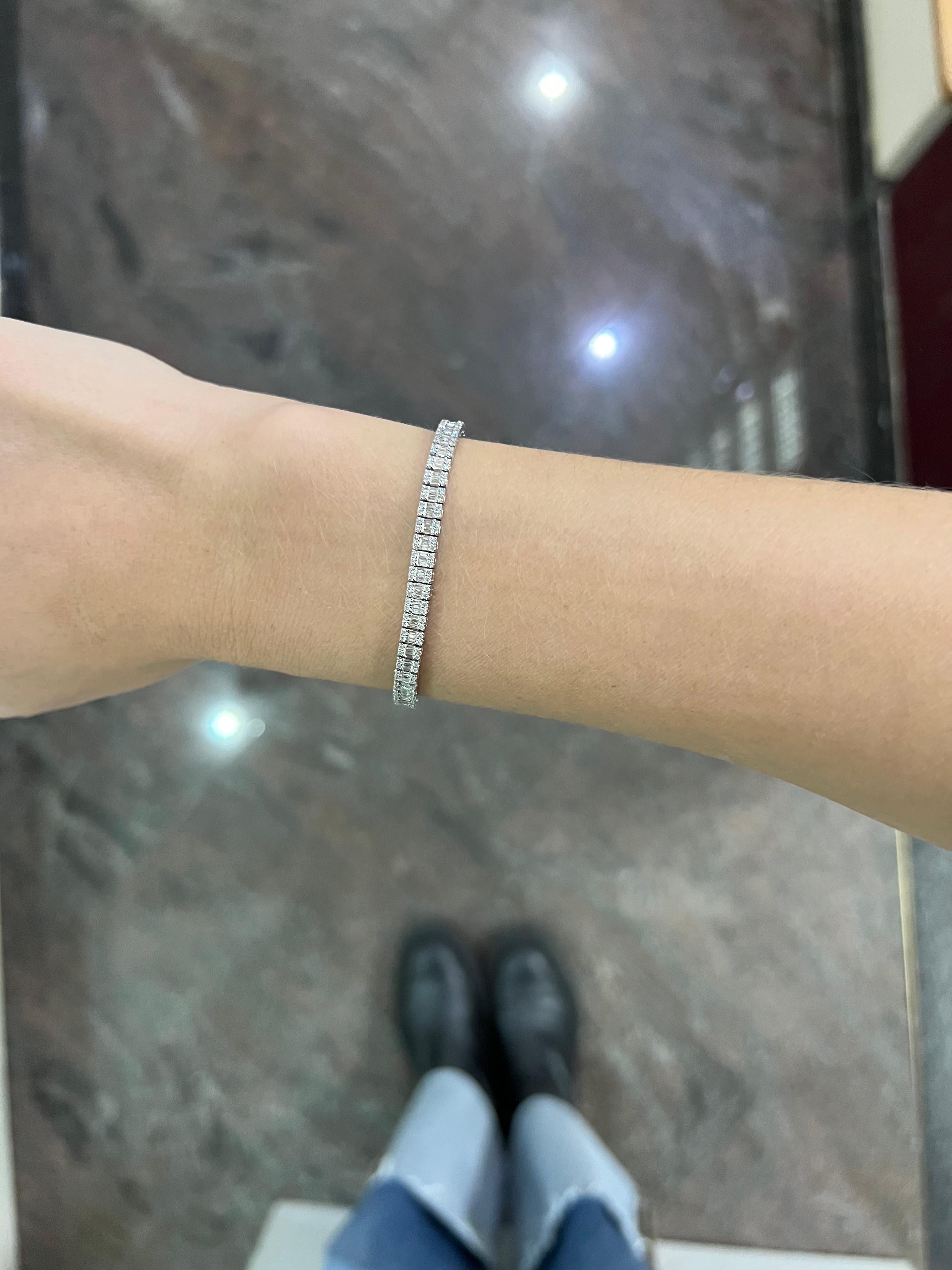 Natürlicher Diamant 2,50 Karat 18KT Gelbgold Baguette-Gliederarmband mit Diamanten im Angebot 4
