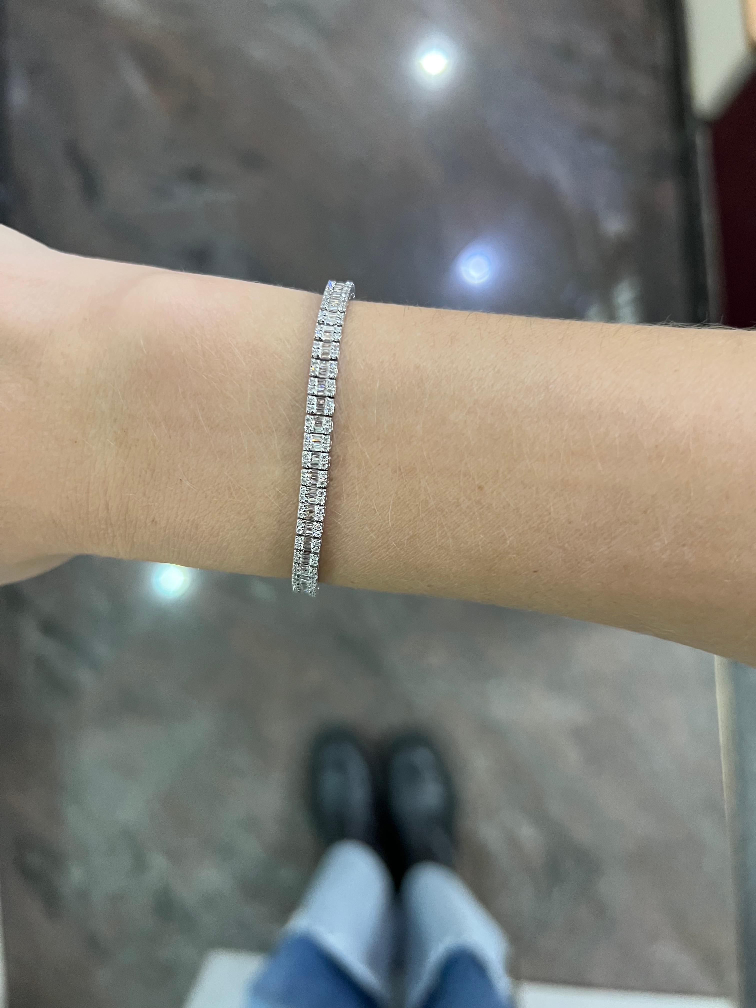 Natürlicher Diamant 2,50 Karat 18KT Gelbgold Baguette-Gliederarmband mit Diamanten im Angebot 5
