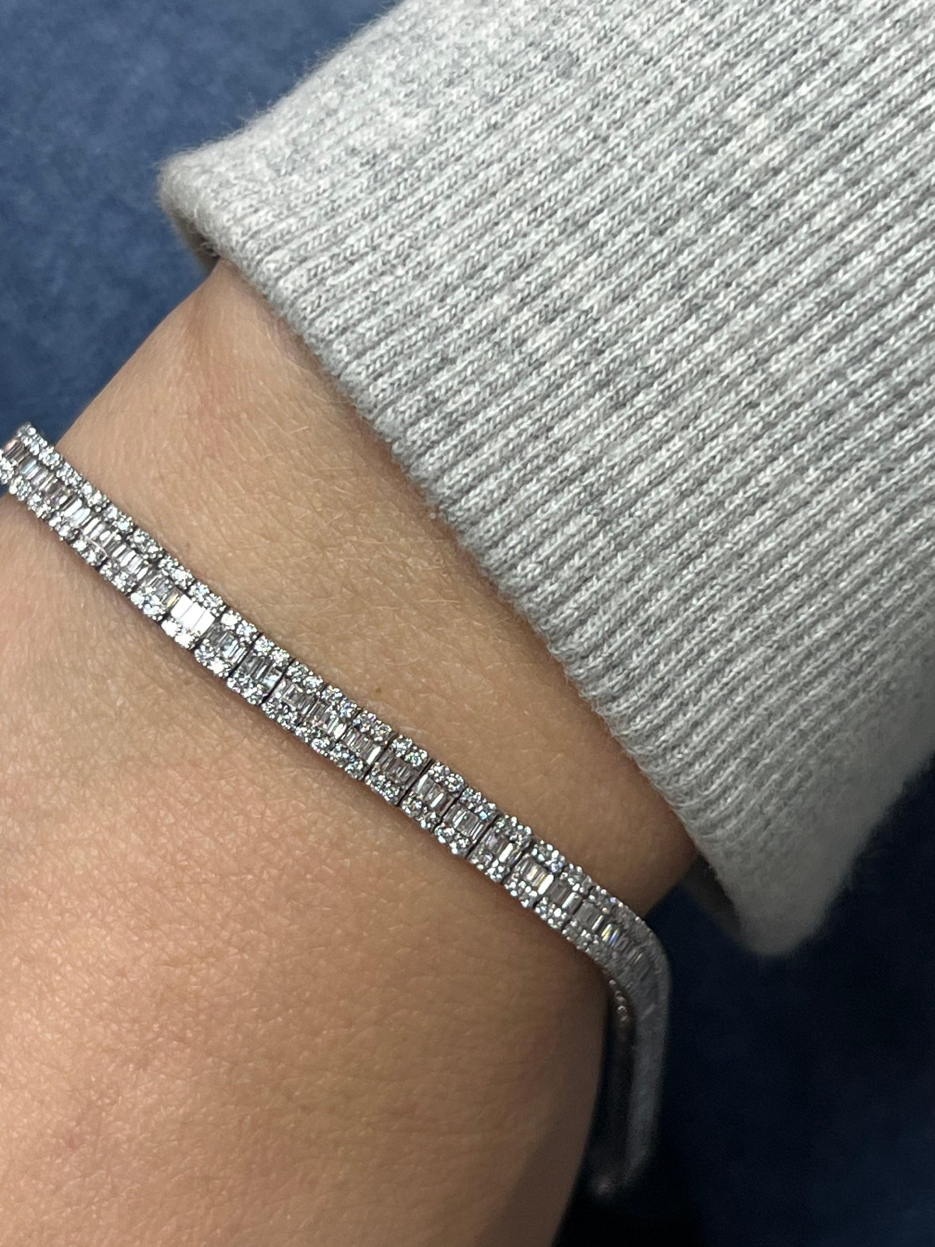 Natürlicher Diamant 2,50 Karat 18KT Gelbgold Baguette-Gliederarmband mit Diamanten im Angebot 7