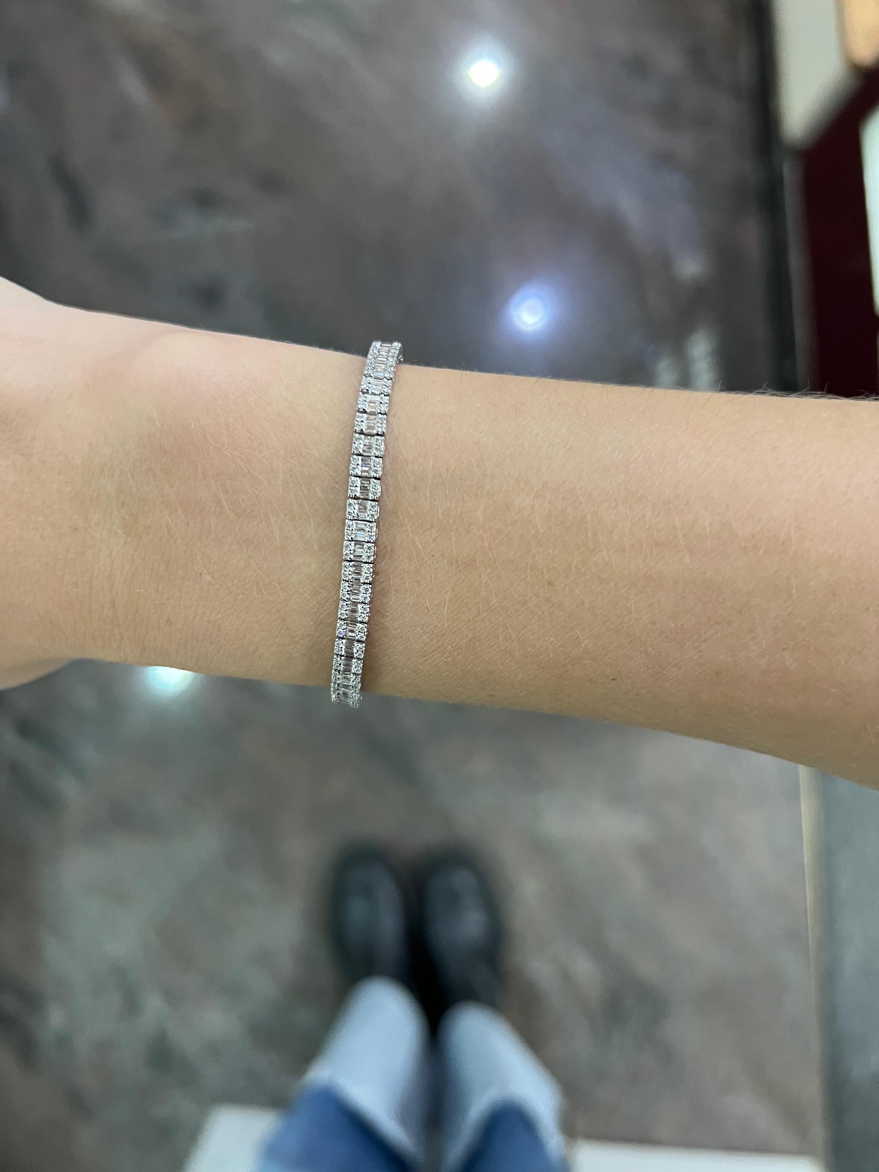 Natürlicher Diamant 2,50 Karat 18KT Gelbgold Baguette-Gliederarmband mit Diamanten im Angebot 9
