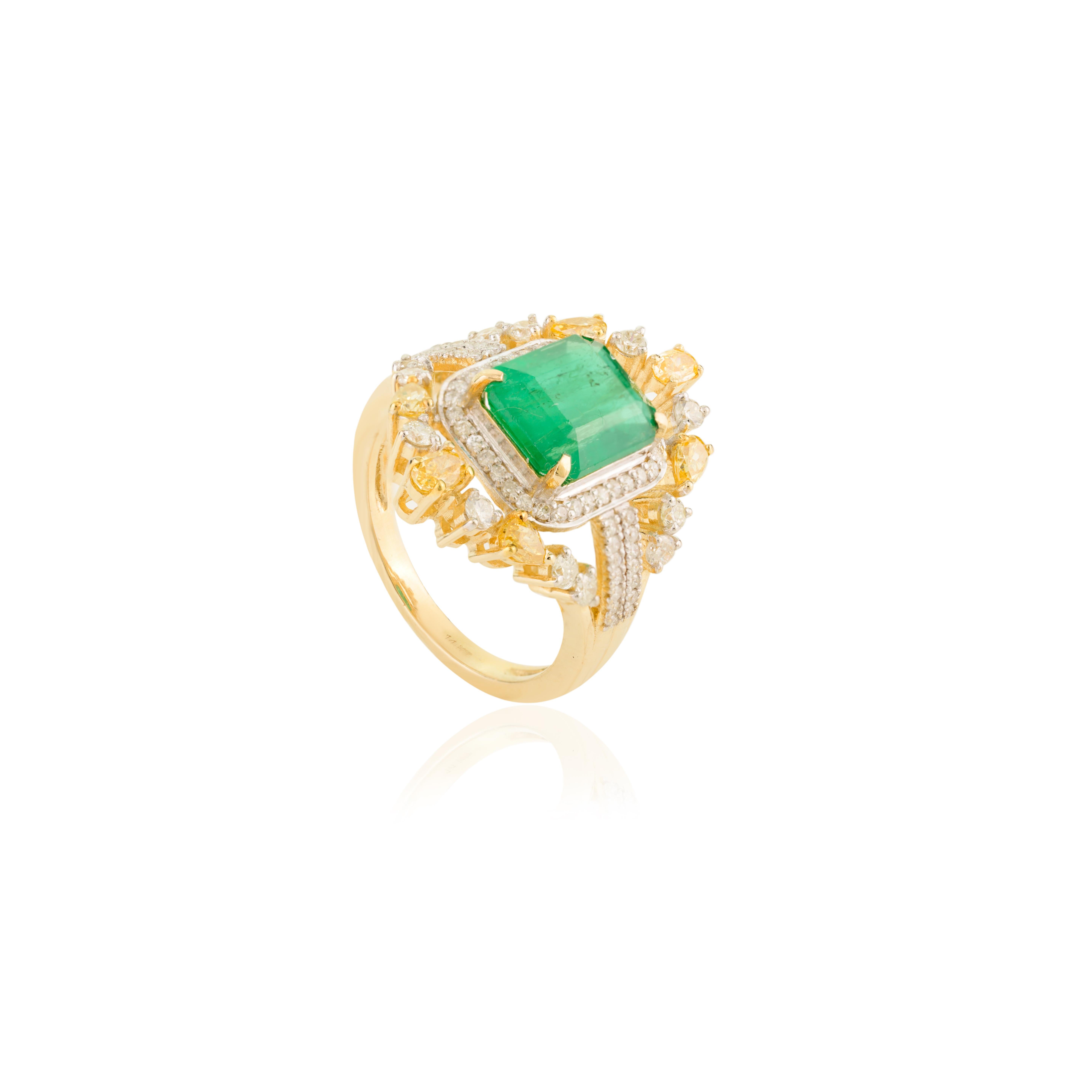 En venta: Anillo de cóctel de diamantes naturales y esmeralda de 2,53 qt en oro amarillo macizo de 14 quilates  5
