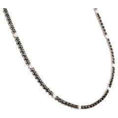 Collana con diamante naturale da 27,64 carati in oro 18 carati