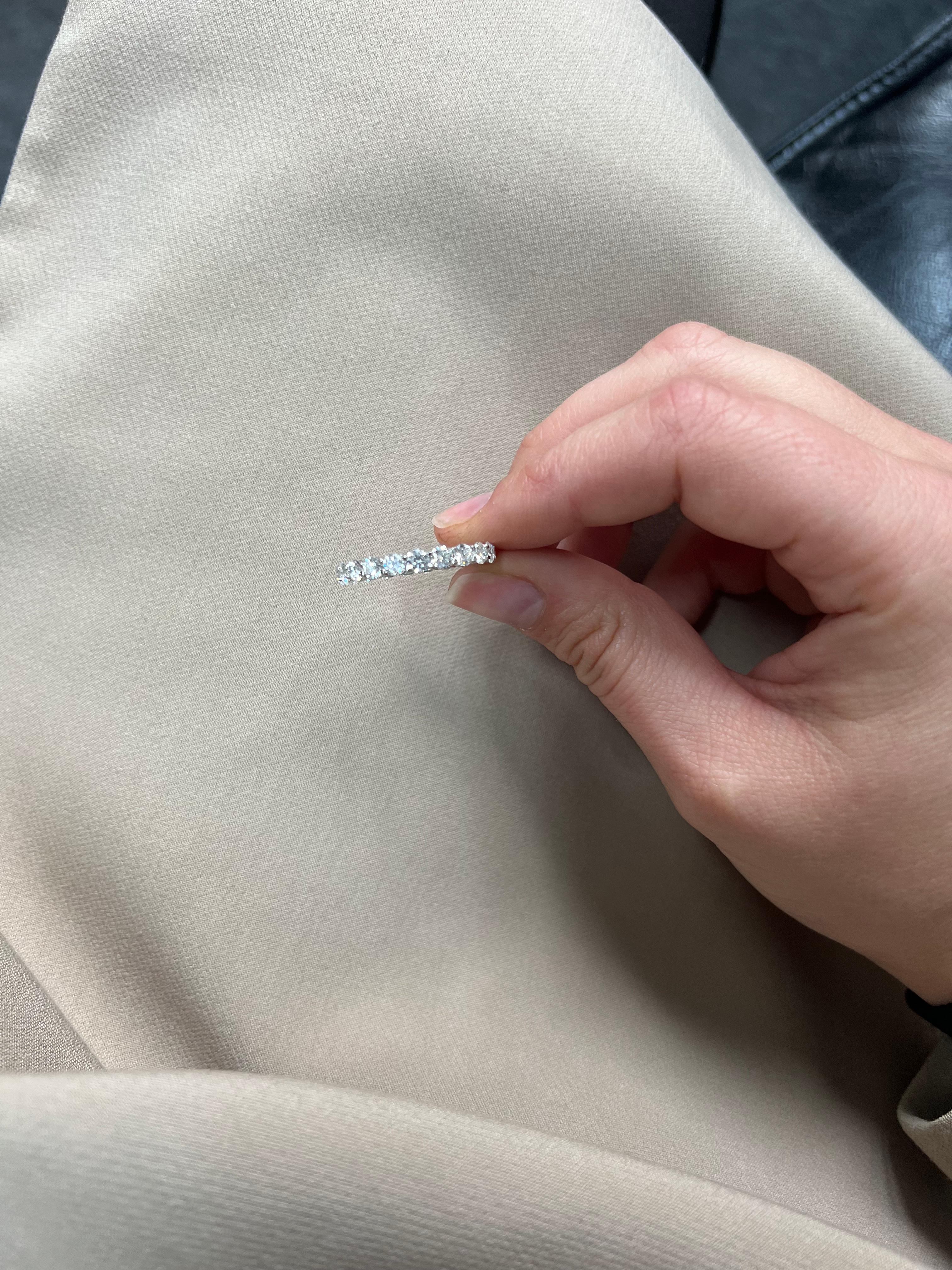 Women's or Men's Natural Diamond 3.05 Carats 18KT White Gold Full Eternity Wedding Band For Sale