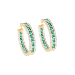 Natural Diamond 3.07cts & Emerald 5.08cts Earring in 18k Gold
