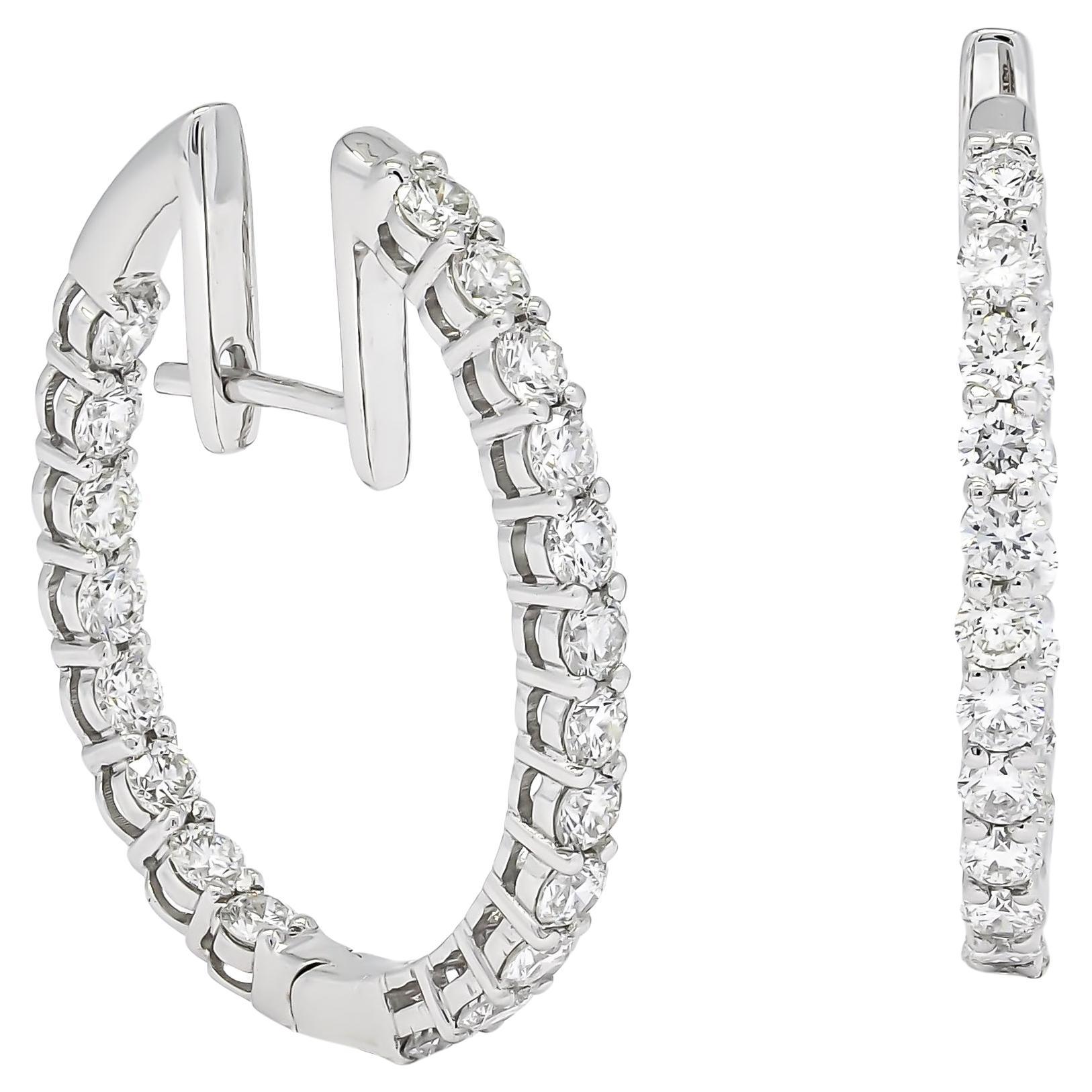 Diamante naturale da 3,20 carati in oro bianco 18KT "In and Out", orecchini a cerchio di design