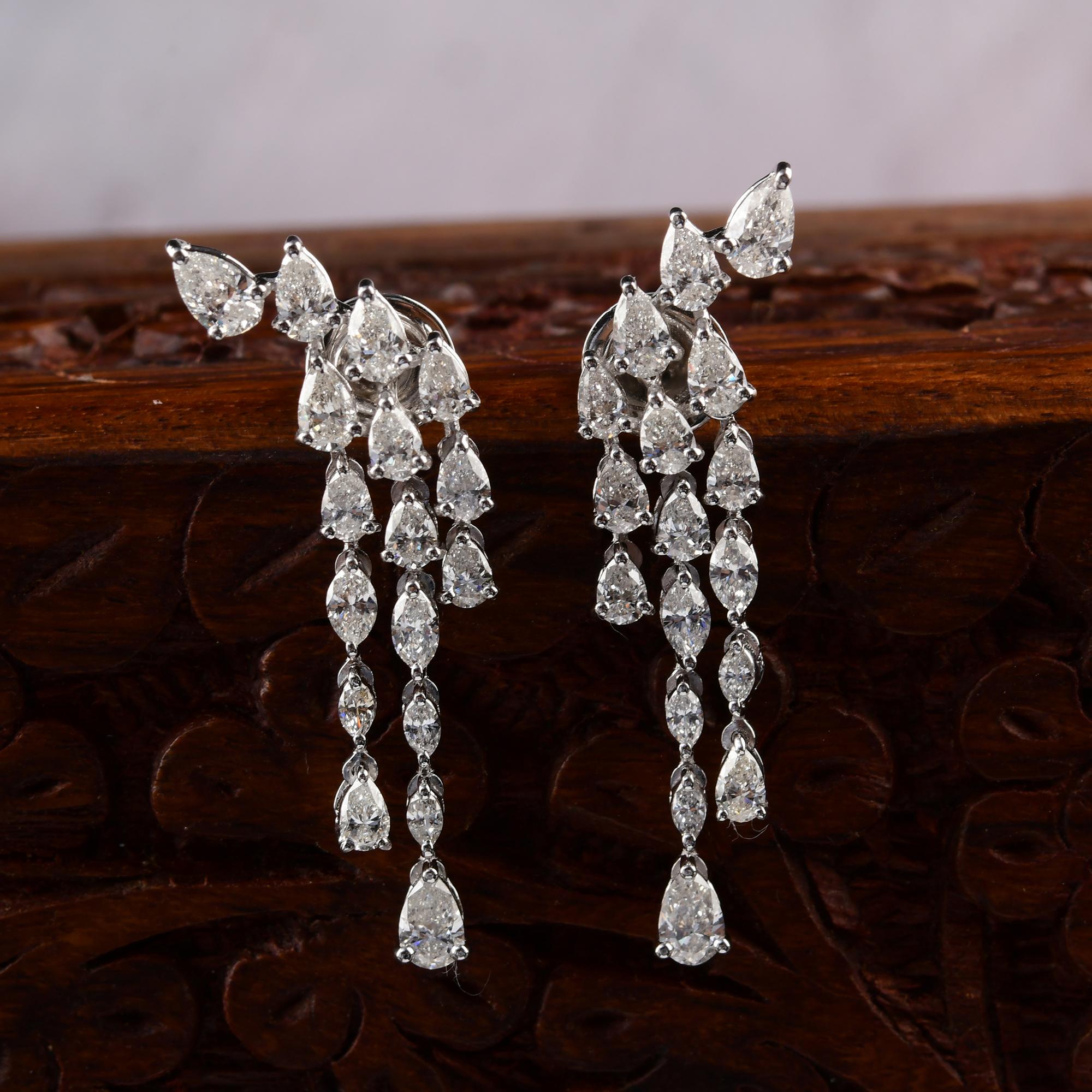 Diamante naturale da 3,37 carati SI/H Orecchini a goccia in oro bianco 14k Regalo di alta gioielleria In condizioni Nuovo in vendita a Diera, Dubai