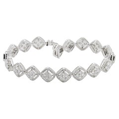 Natural Diamond 4.68 carts 18 KT White Gold Cluster Link Bracelet