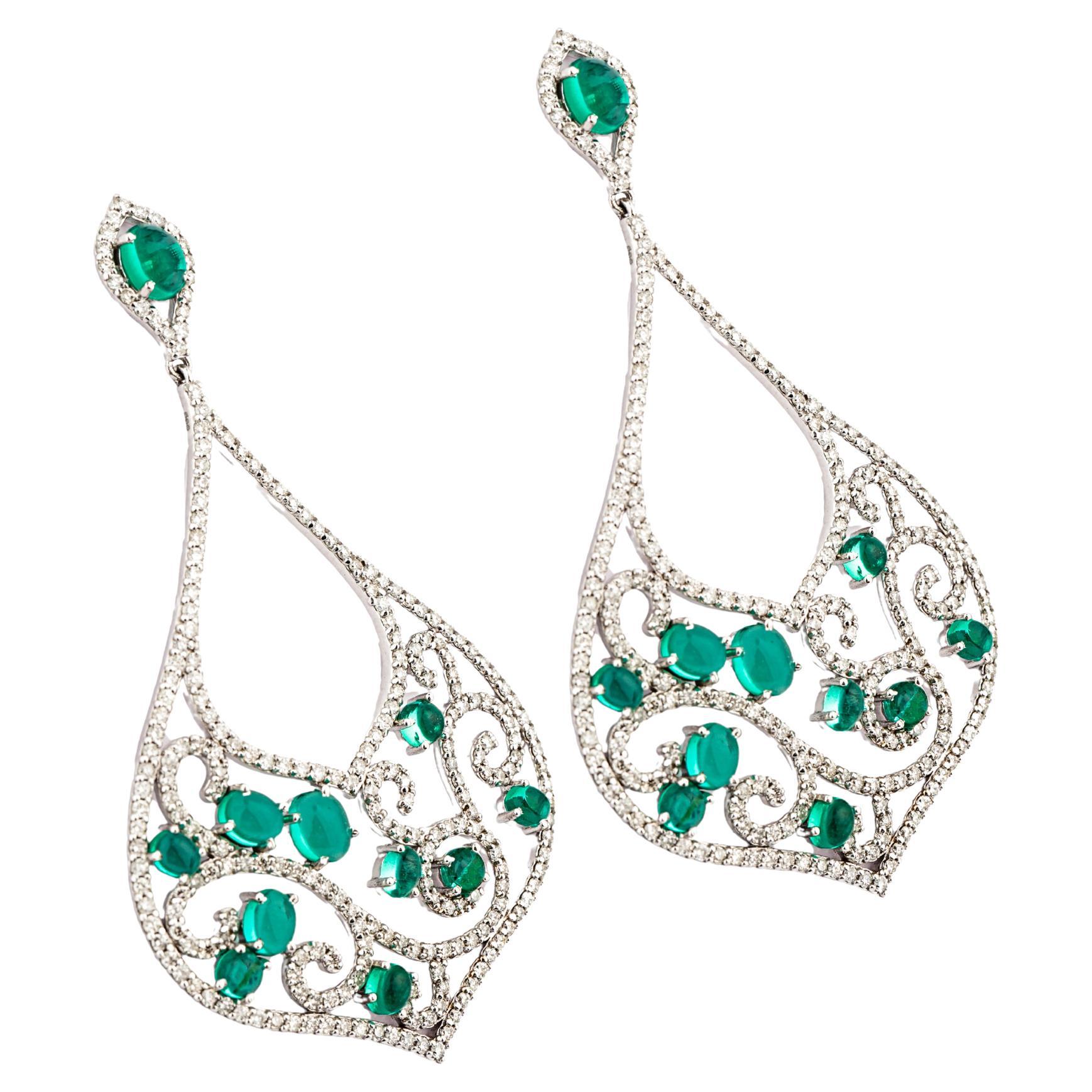 Diamante naturale da 4,76 carati con Labron  smeraldo 8,18cts in oro 14k