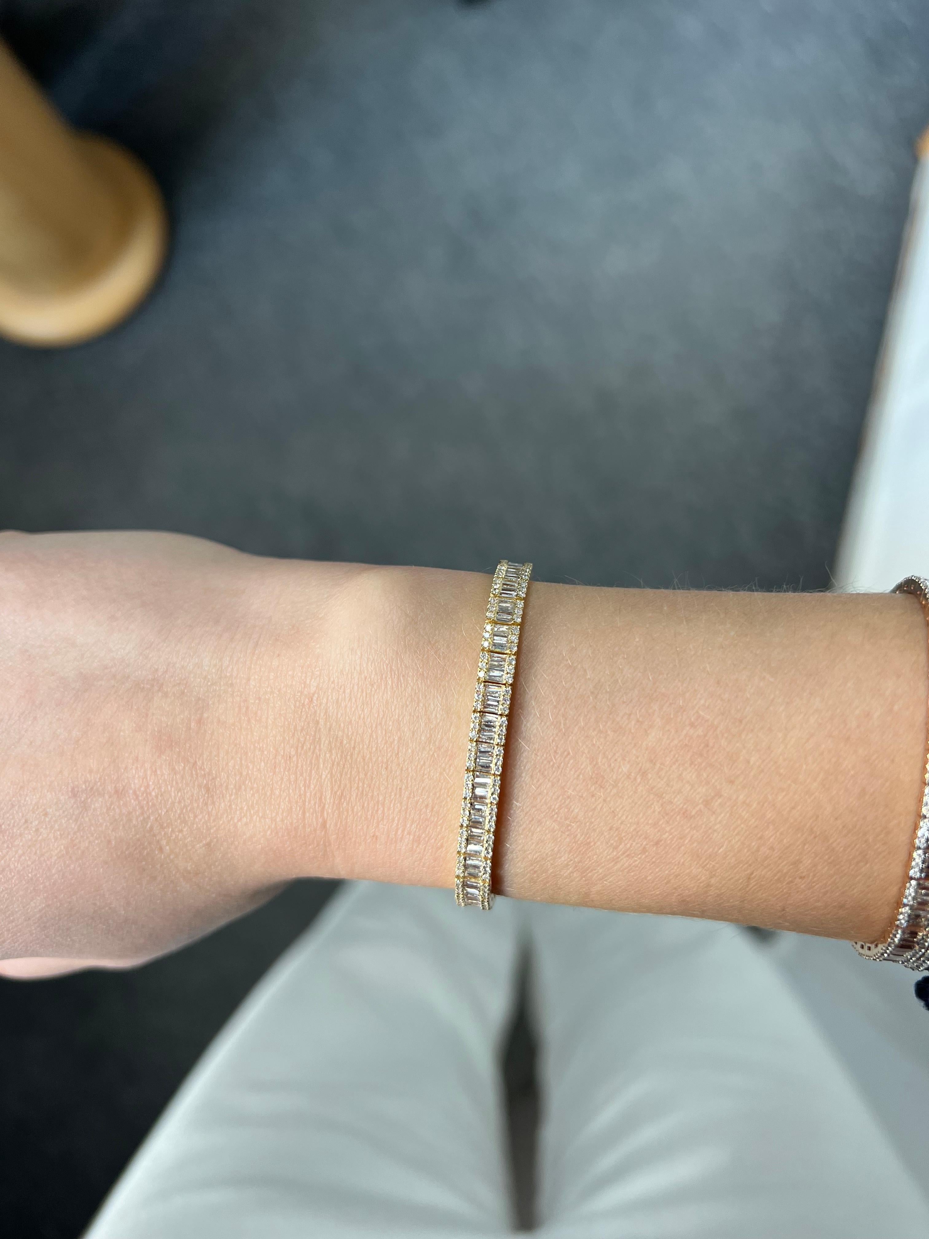 Natural diamond 7.00 carats 18KT Yellow Gold Link Bracelet In New Condition For Sale In Antwerpen, BE