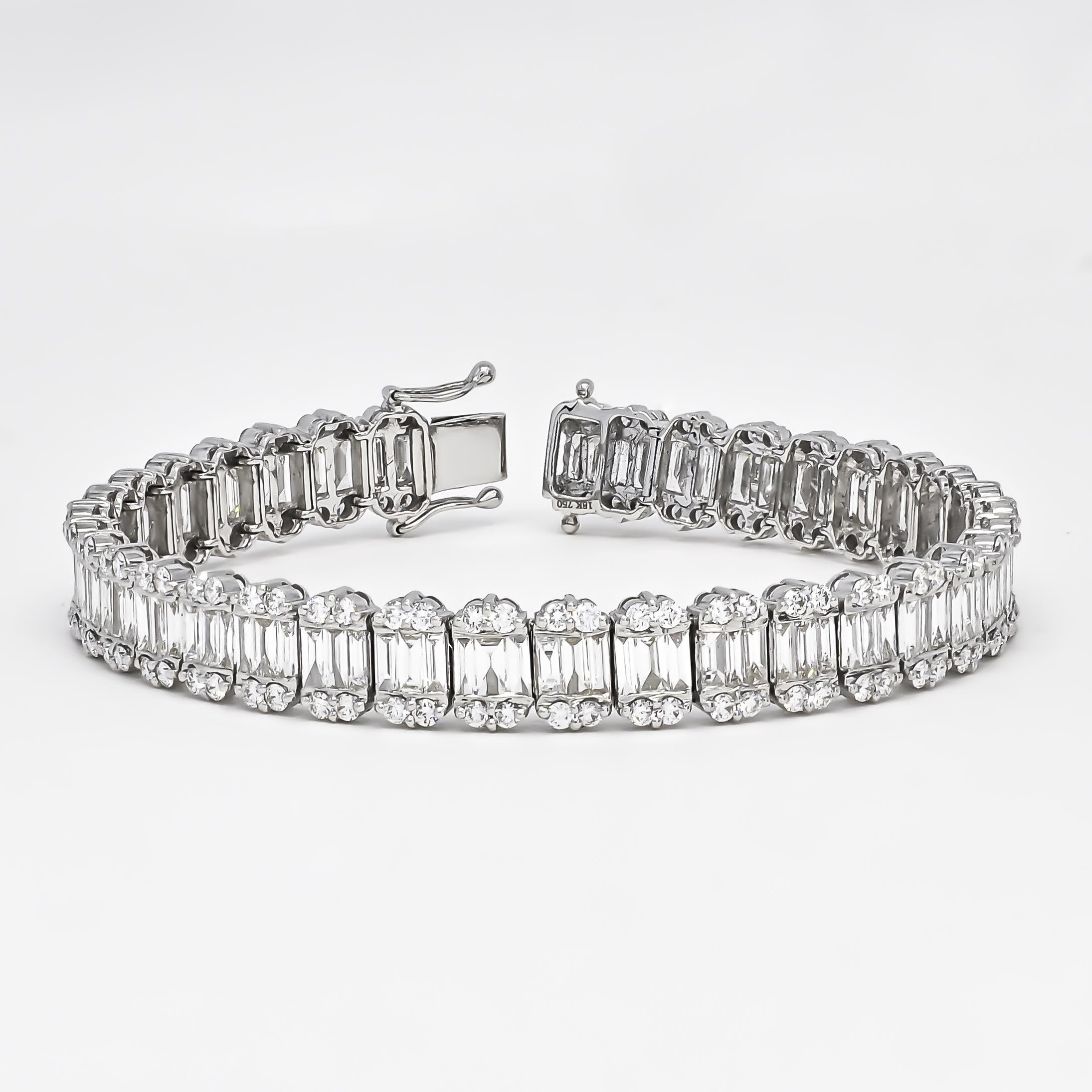 Natürlicher Diamant 9,10 Karat 18 KT Weißgold Baguette-Tennisarmband mit Diamanten im Angebot 1