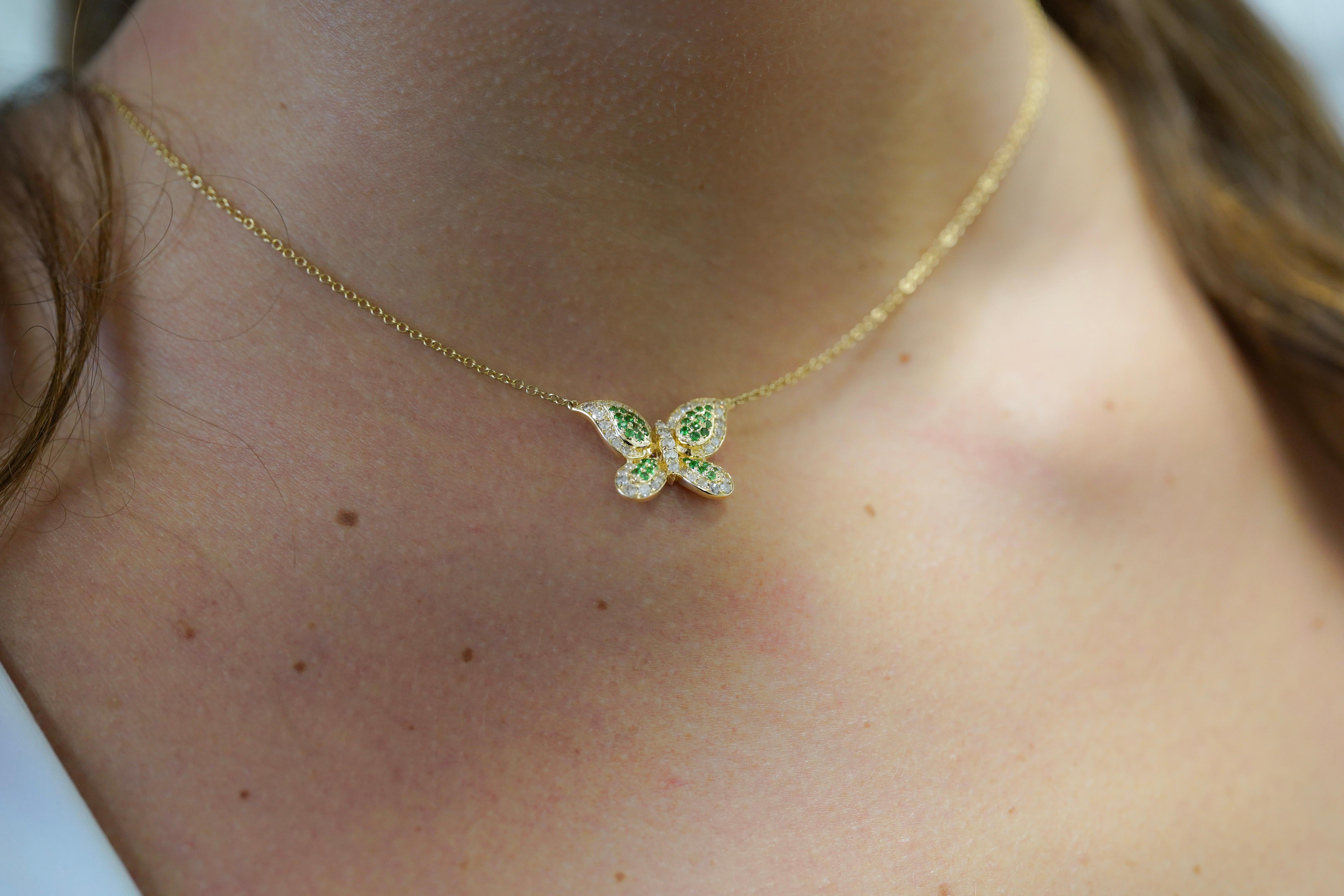 Modern Natural Diamond and Green Tsavorite Cluster Butterfly 14K Yellow Gold Necklace For Sale