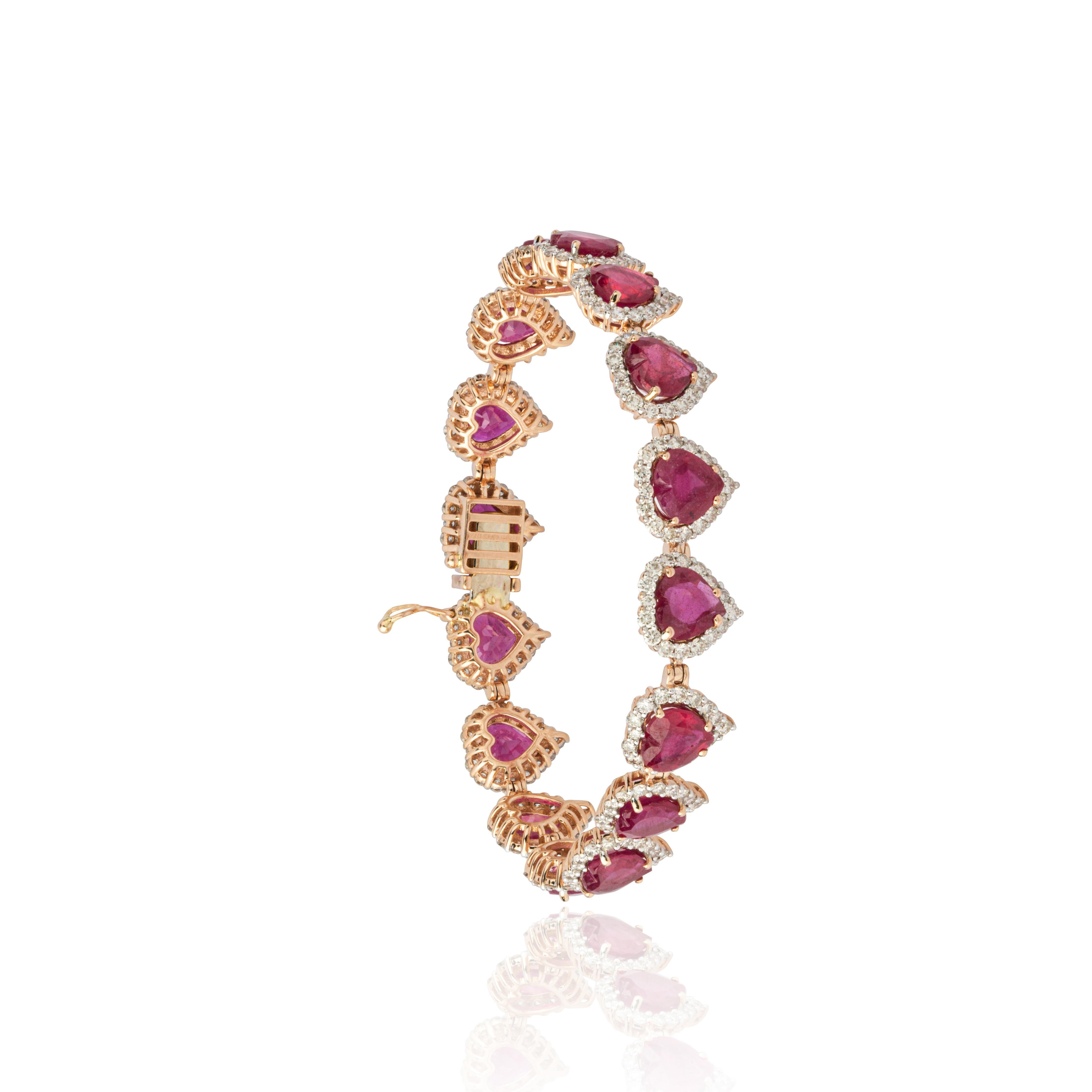 Natural diamond and natural ruby tennis bracelet in 18k gold In New Condition For Sale In New York, NY