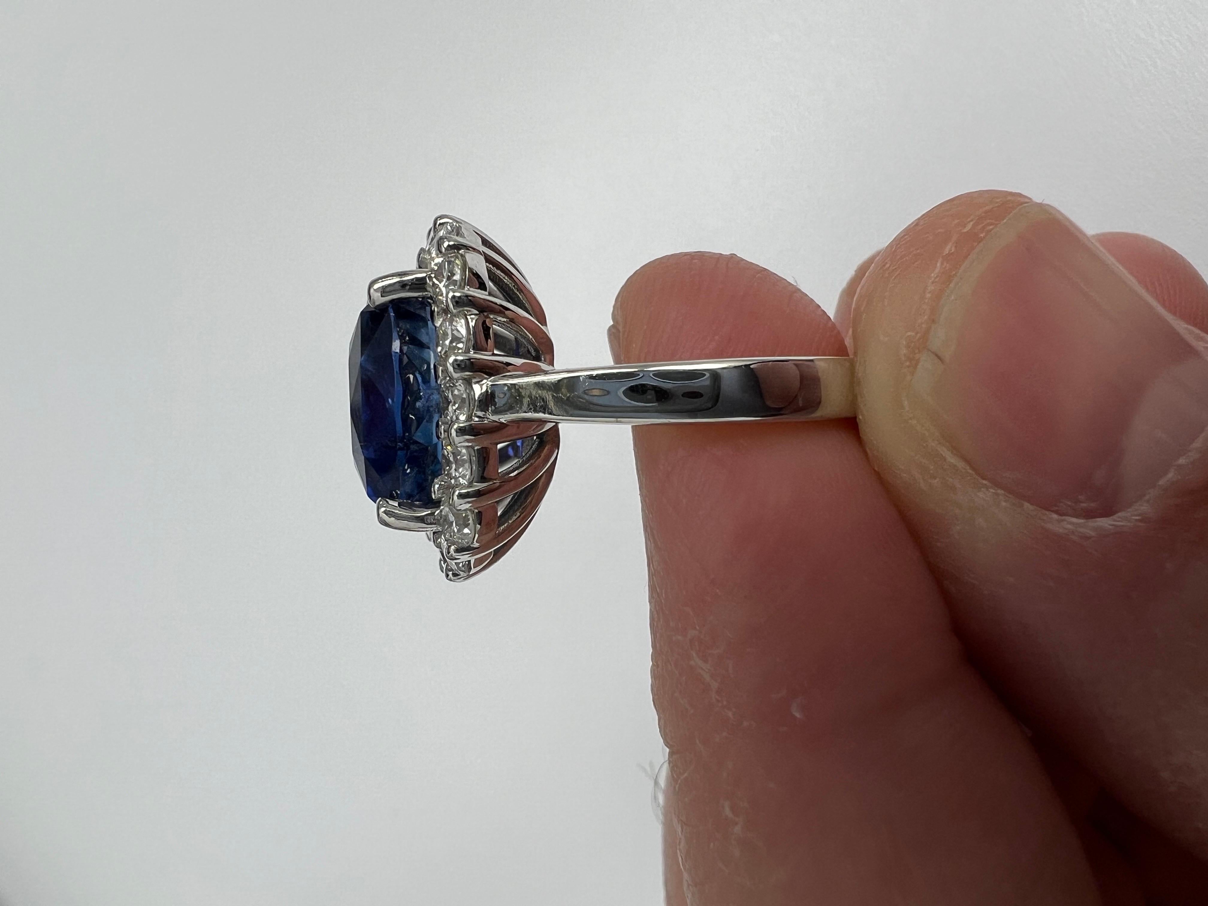 Oval Cut Natural Diamond and Oval Blue Sapphire Ring in 18k White Gold, 6.82ct, Lady-D For Sale