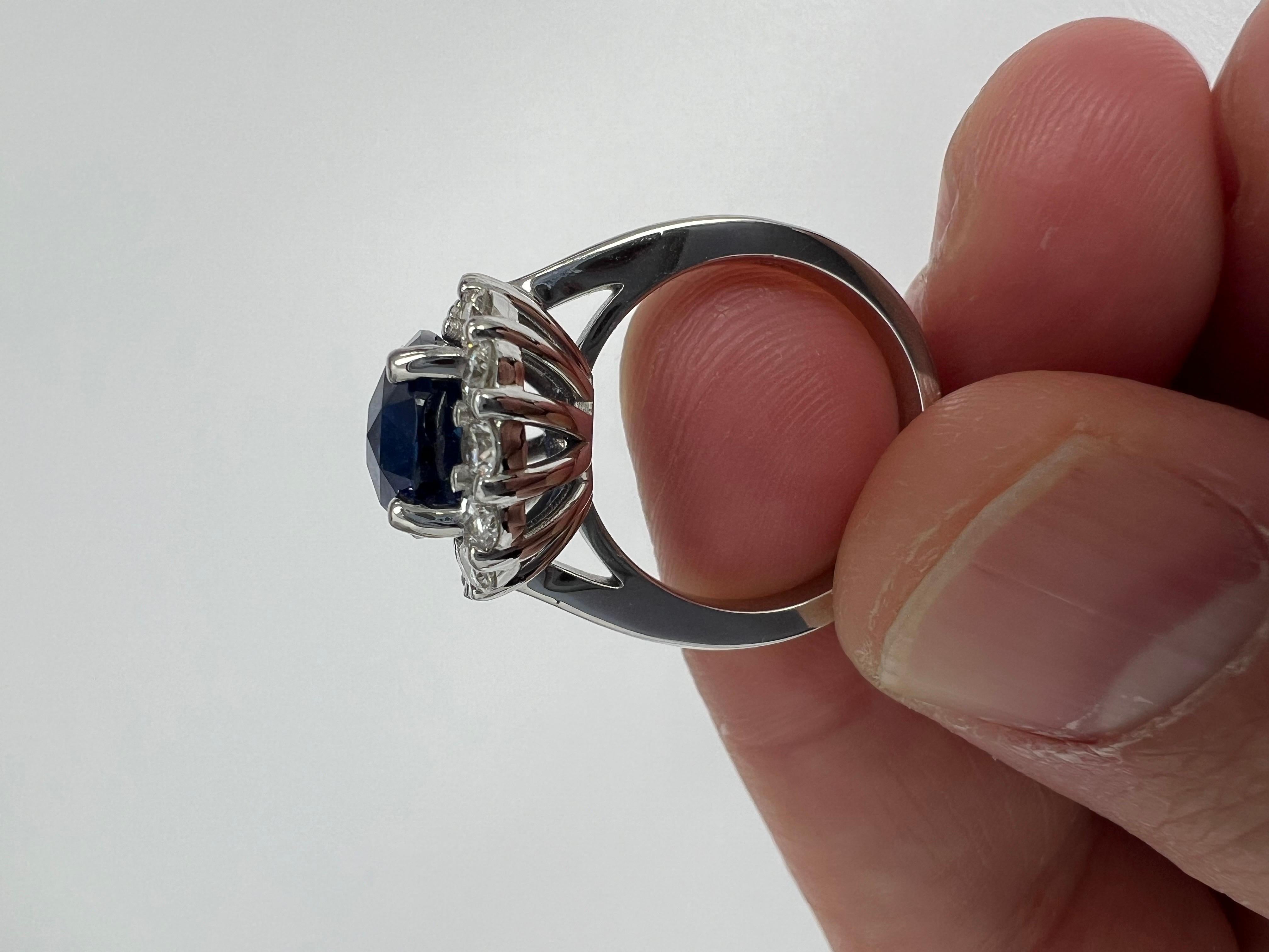 Natural Diamond and Oval Blue Sapphire Ring in 18k White Gold, 6.82ct, Lady-D In New Condition For Sale In Great Neck, NY