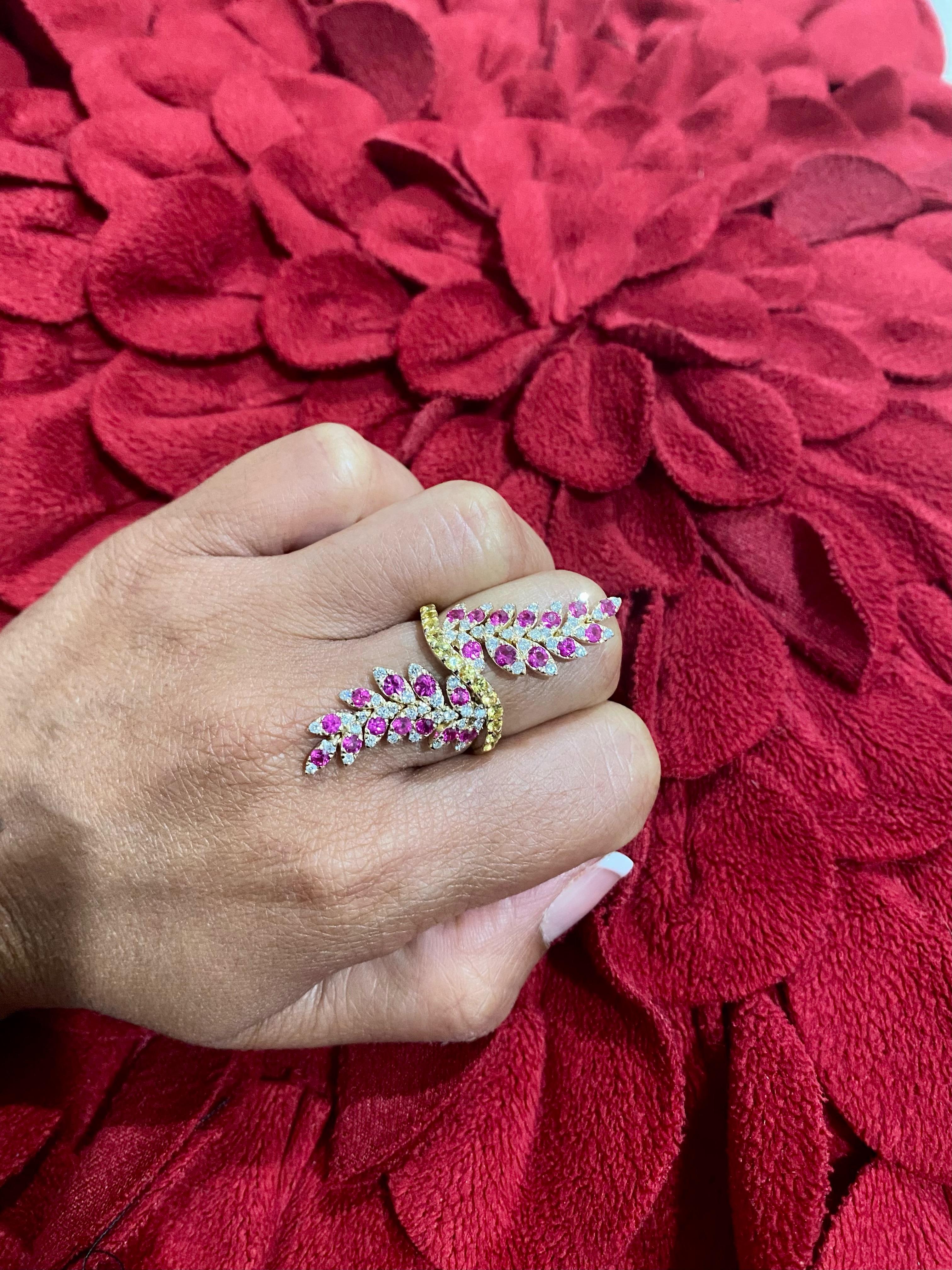 Bague cocktail en or jaune, diamant naturel et saphir rose en vente 4