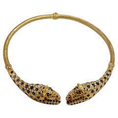 18.50 Carat Natural Diamond and Sapphire 18K Yellow Gold Leopard Choker