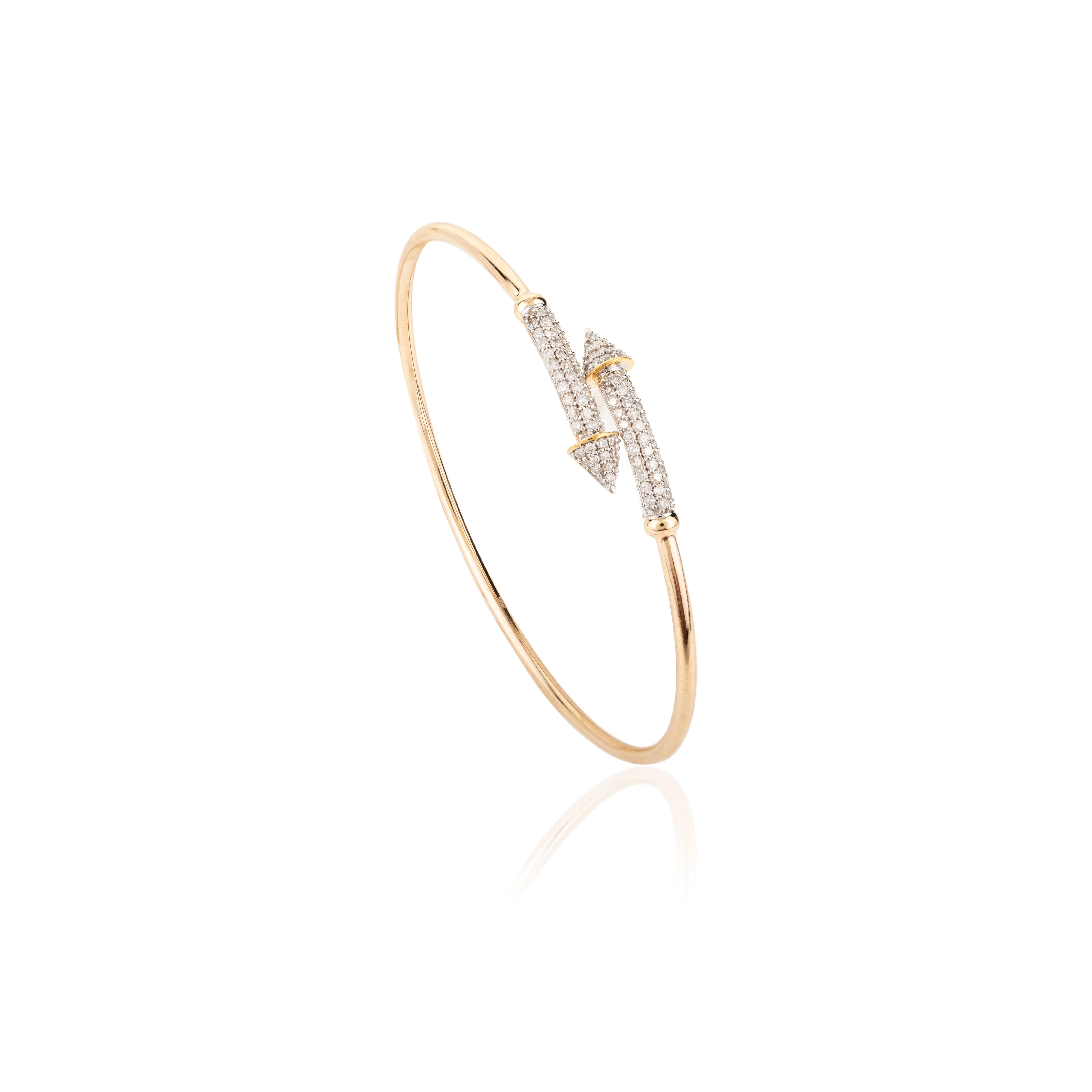 Modern Natural Diamond Arrow Open Cuff Bangle Bracelet for Women in 18k Yellow Gold For Sale