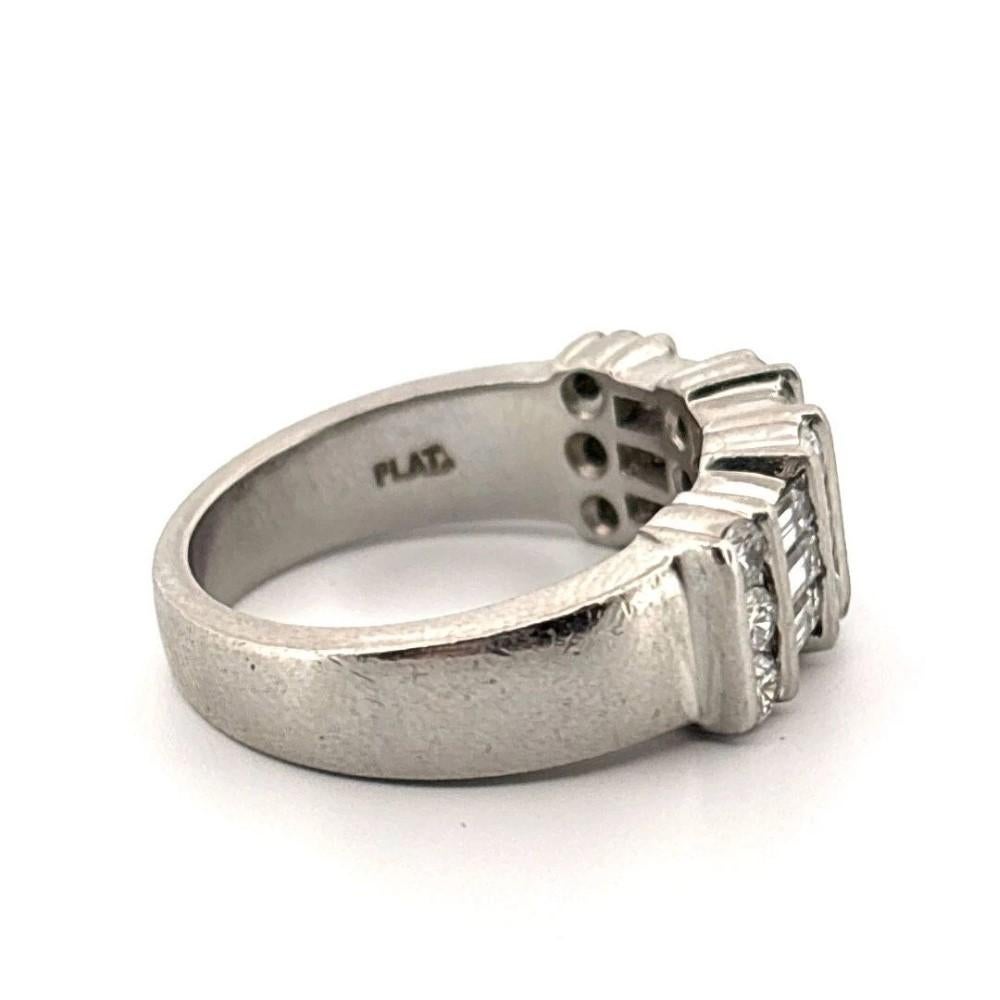 Baguette Cut Natural Diamond Baguette Round Channel Platinum GEMLOK VS, F 1.60CTW Band Ring For Sale