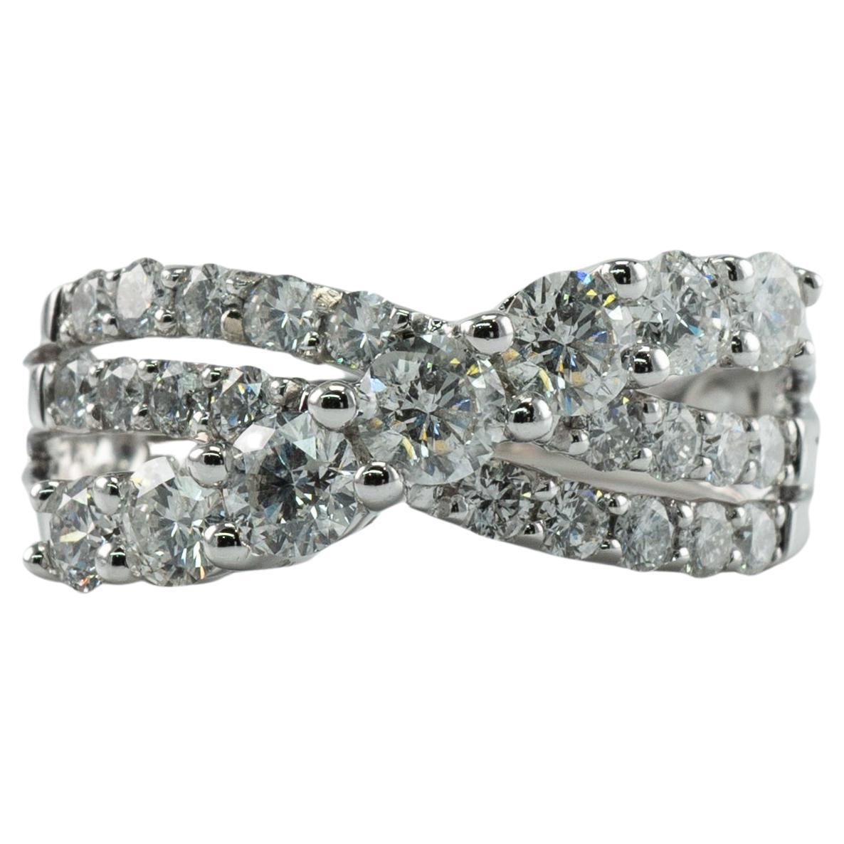 Natürlicher Diamantring 14K Weißgold Criss Cross 1,63 Karat im Angebot