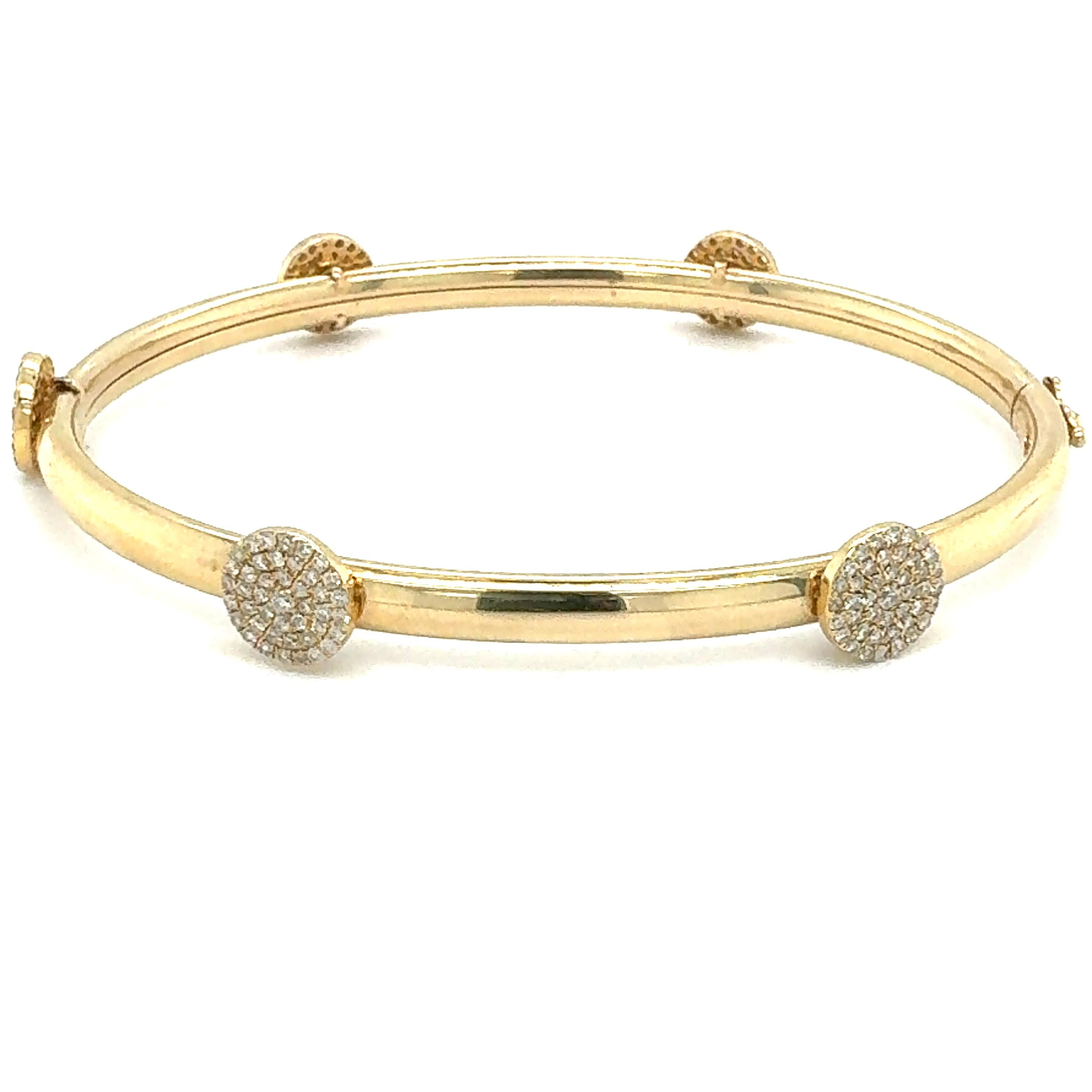 Natural diamond bangle bracelet For Sale 3