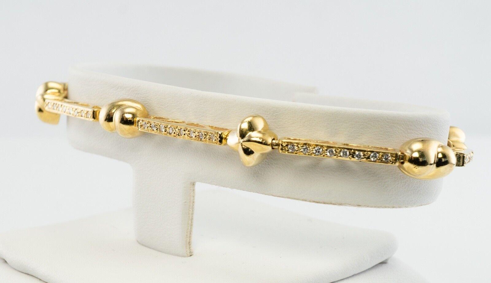 Natural Diamond Bracelet 14K Gold Station Charms In Good Condition For Sale In East Brunswick, NJ