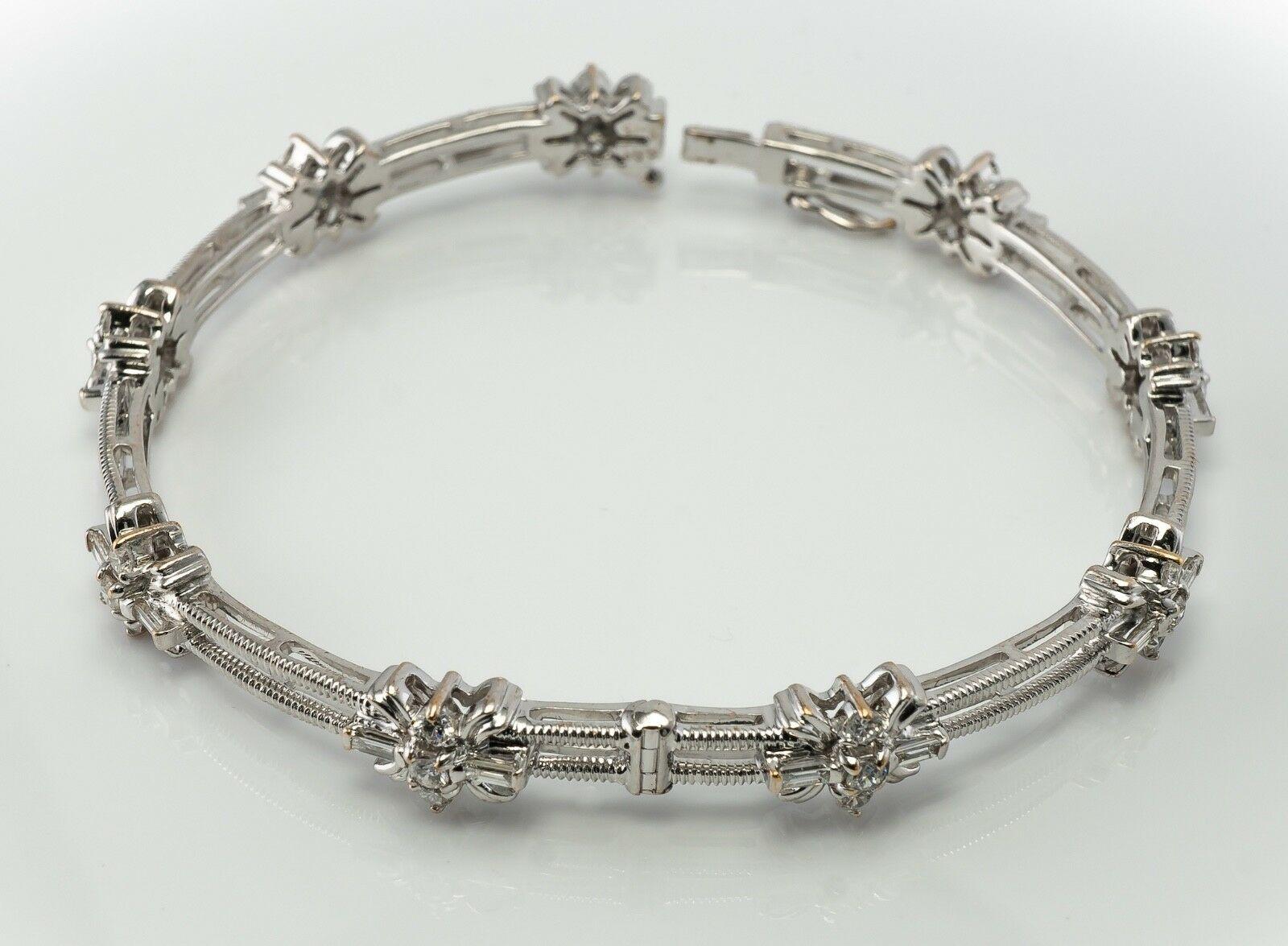 Natural Diamond Bracelet 14K White Gold Flower 1.71 TDW In Good Condition For Sale In East Brunswick, NJ