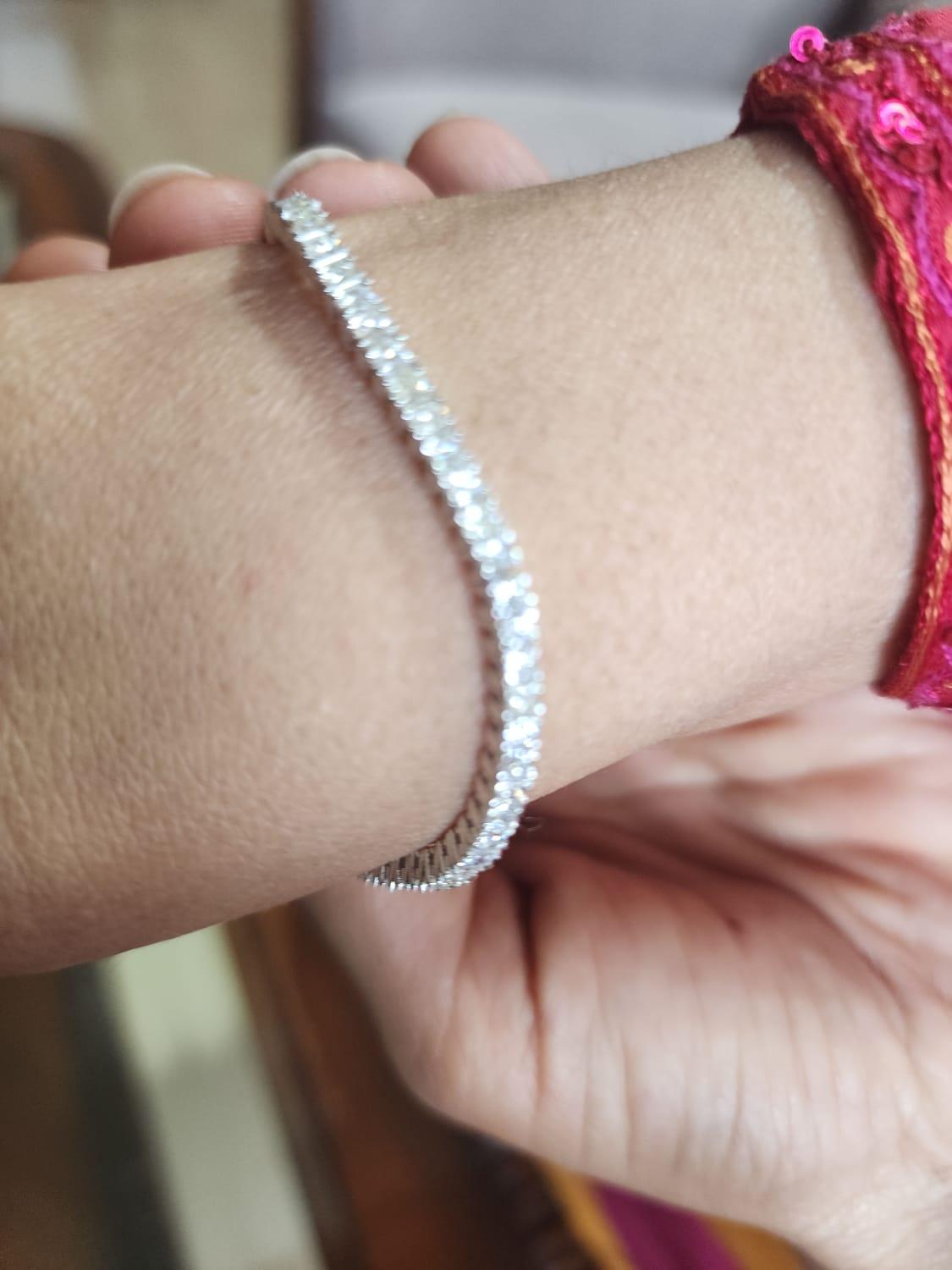 Taille mixte Bracelet en or 18 carats avec diamants naturels de 3,70 carats en vente