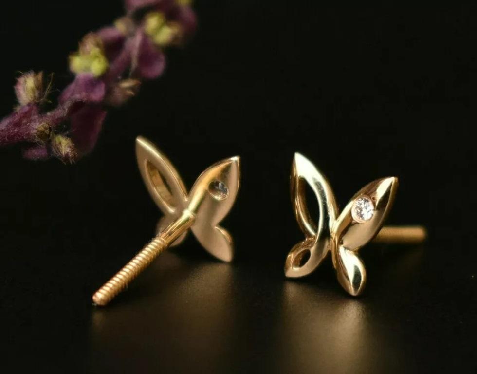 Butterfly Earrings 14k Gold Natural Diamond Butterfly Ear Stud Dainty Jewelry.
Light weight can be worn everyday

Additional information:
Condition: New without tags: A brand-new, unused, and unworn item (including handmade items) that is not in