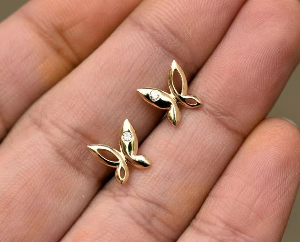 Round Cut Natural Diamond Butterfly Ear Stud Earrings in 14k Gold For Sale