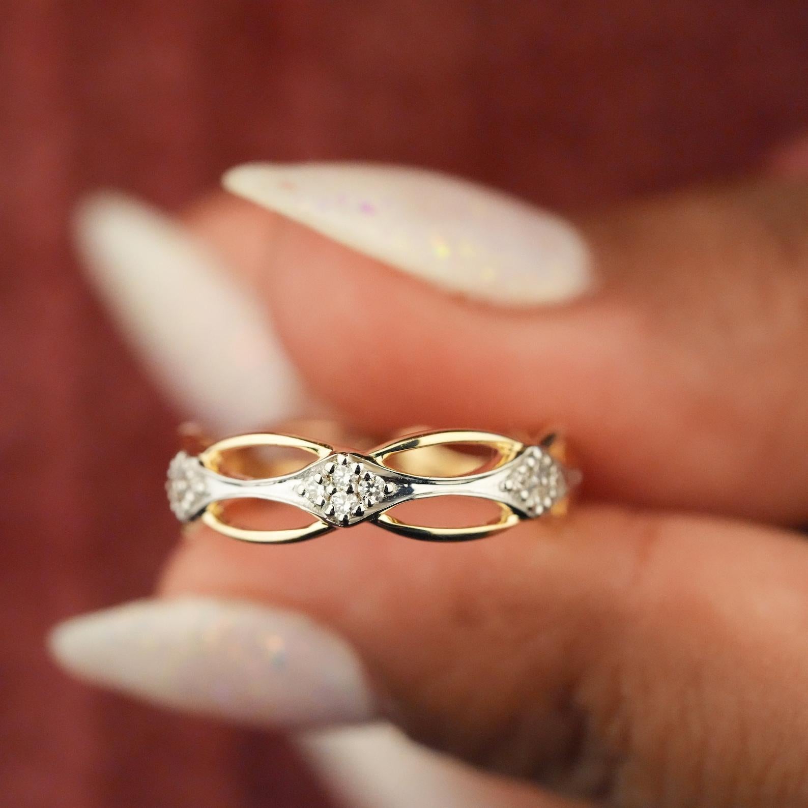 Round Cut Natural Diamond Celtic Knot Ring 14k Gold Irish Knot Ring Matching Ring For Her. For Sale