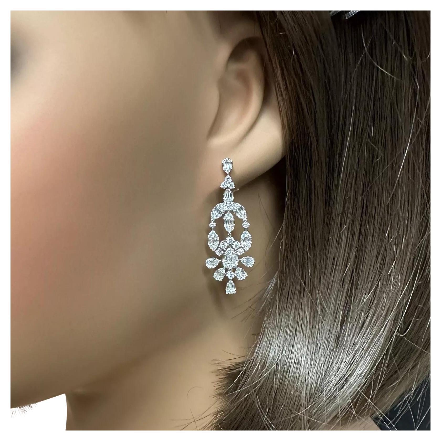 Natural Diamond Chandelier Drop Earrings 2.12 cttw in 18k White Gold