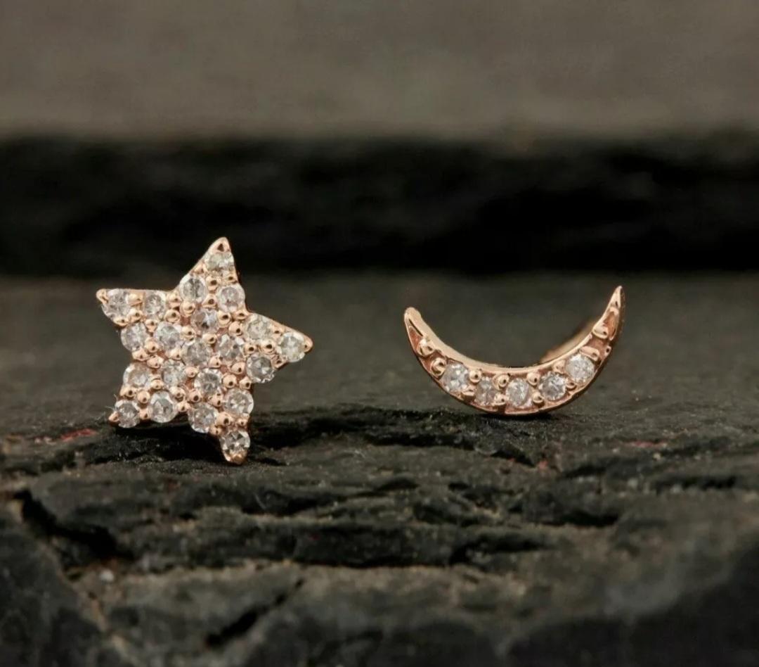 Natural Diamond Crescent Moon And Star Earring 14k Gold Party Earring Jewelry For Sale 1
