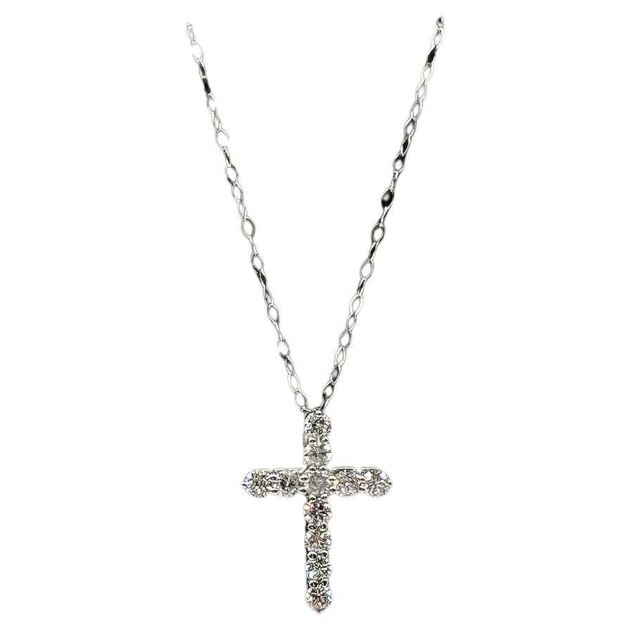 Collana con croce di diamanti naturali in oro bianco 14kt - 0,56ctw, 18in, New