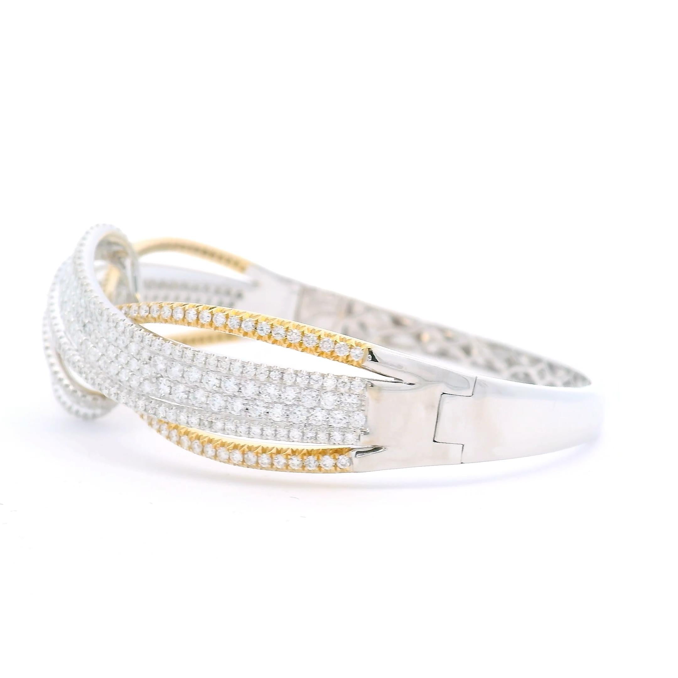 Brilliant Cut Natural Diamond Crossover Bangle 4.25 Carats in Two-Tone 14K Gold For Sale