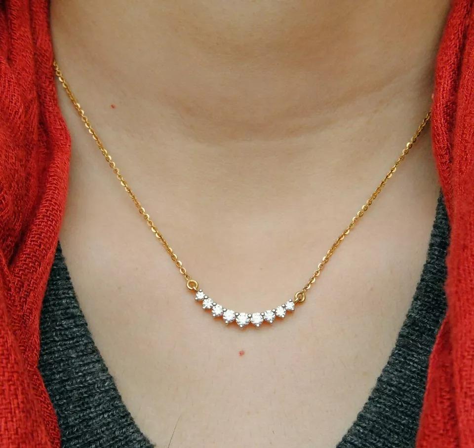 Round Cut Natural Diamond Curved Bar Pendant 14k Solid Gold Bridal For Sale