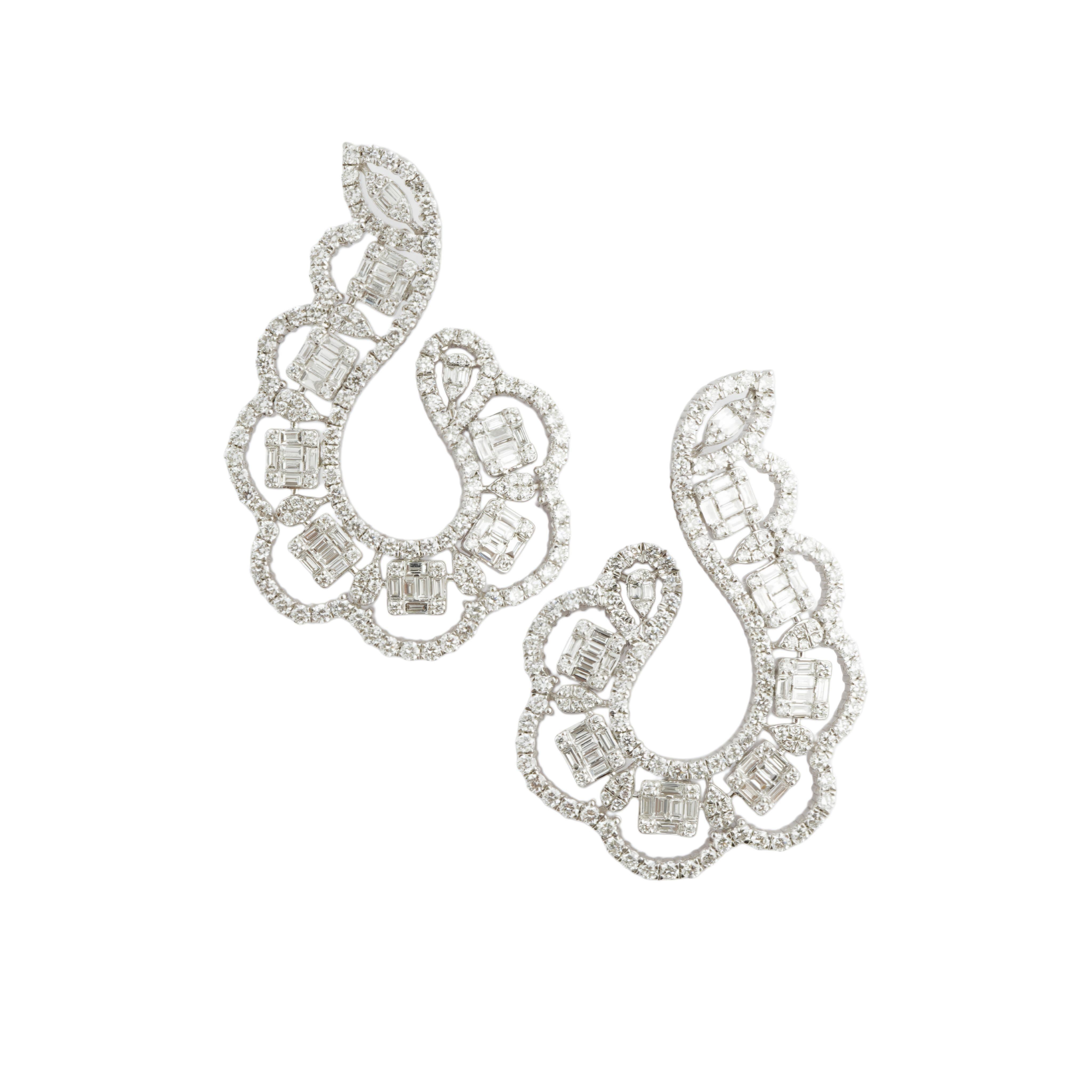GW=16,140gm
NW=15.010gm
diamante rotondo=4,37cts
diamante baguette=1.28cts

SEGUICI SU INSTA (divinejewellerylounge)

CODICE = PS