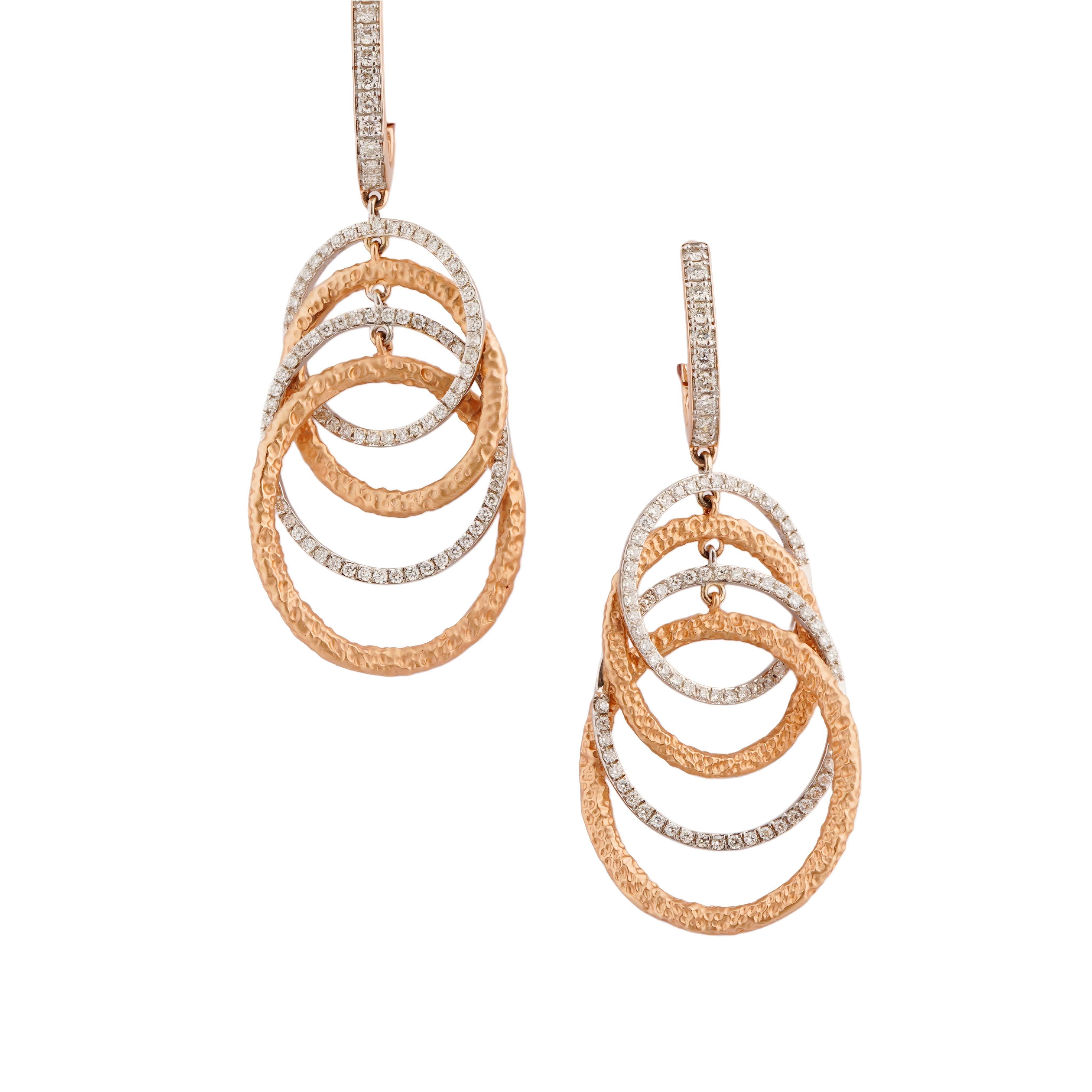 Naturdiamant-Ohrring aus 18k Gold im Zustand „Neu“ im Angebot in jaipur, IN
