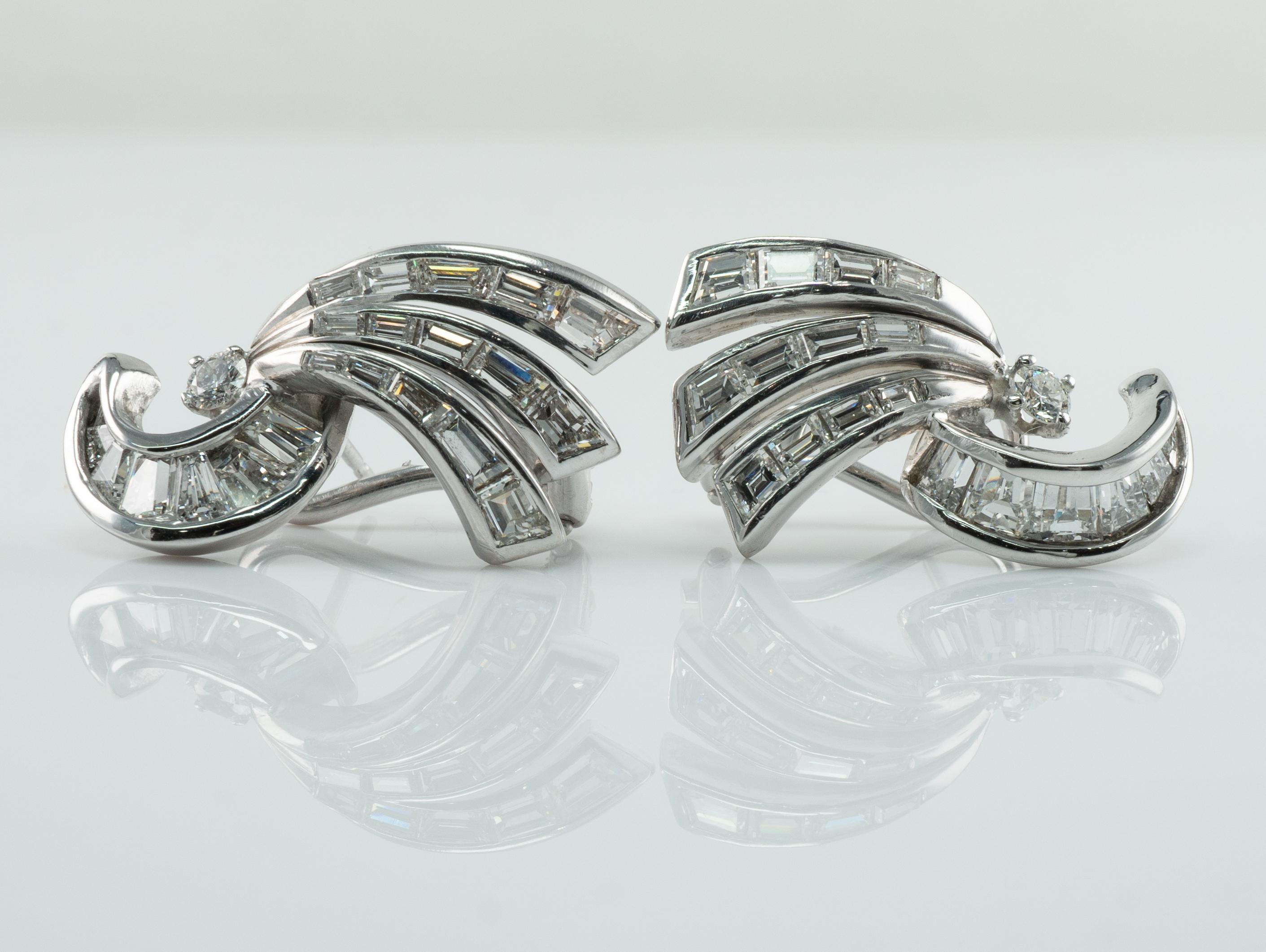 Natural Diamond Earrings 14K White Gold Omega Locks Art Deco In Good Condition For Sale In East Brunswick, NJ