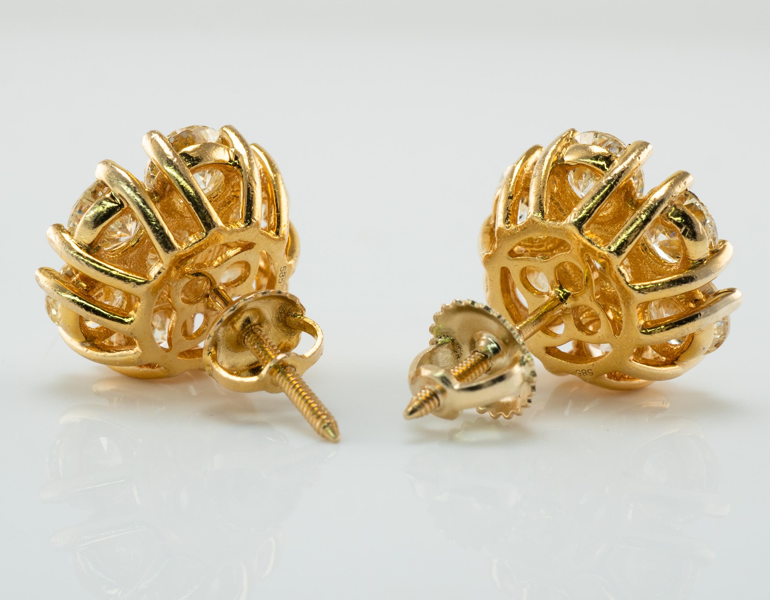 Clous d'oreilles en or 14 carats avec grappe de diamants naturels 4,00 carats TDW en vente 2