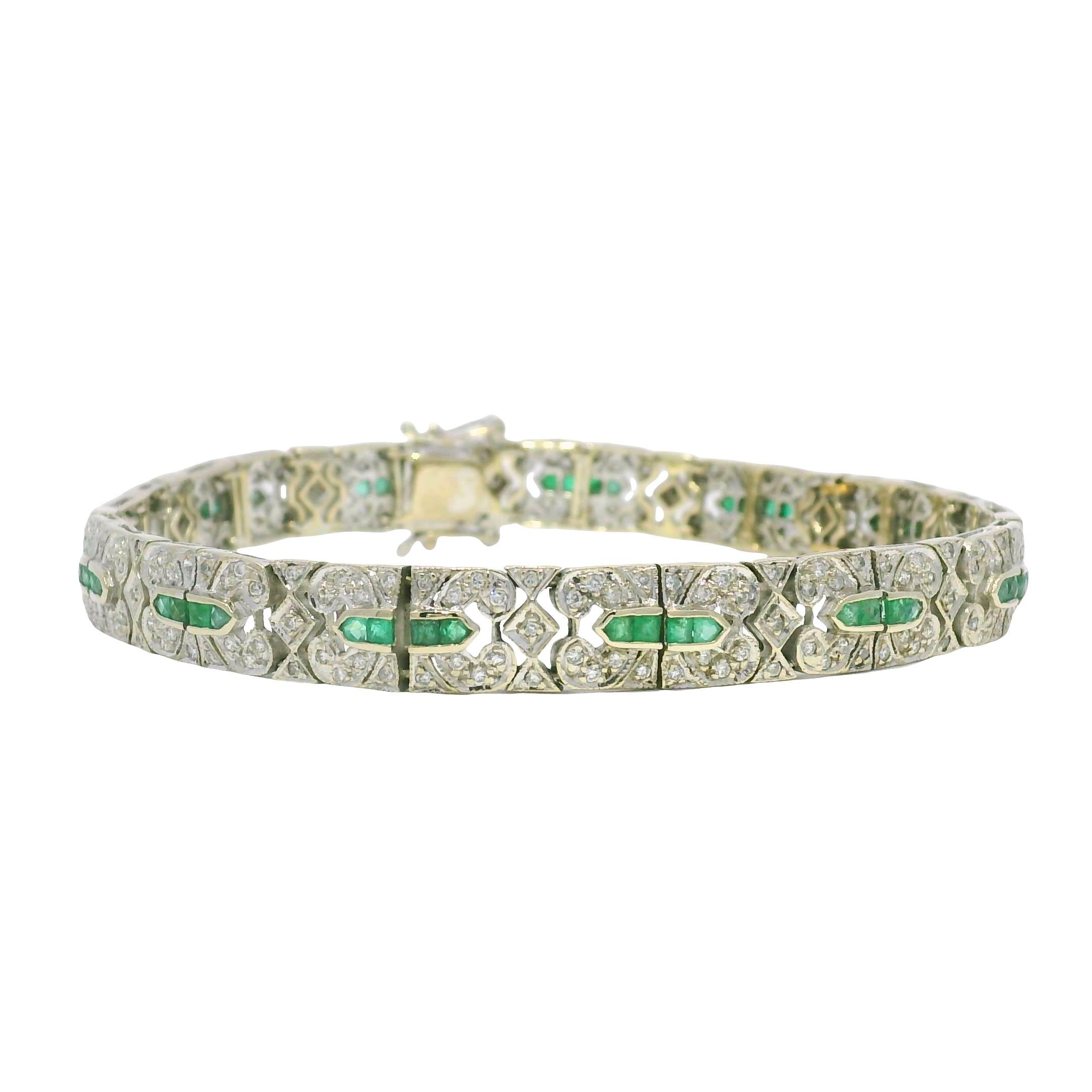 De las mujeres Pulsera Estilo Vintage 18 Quilates Diamante Natural y Esmeralda En Stock en venta