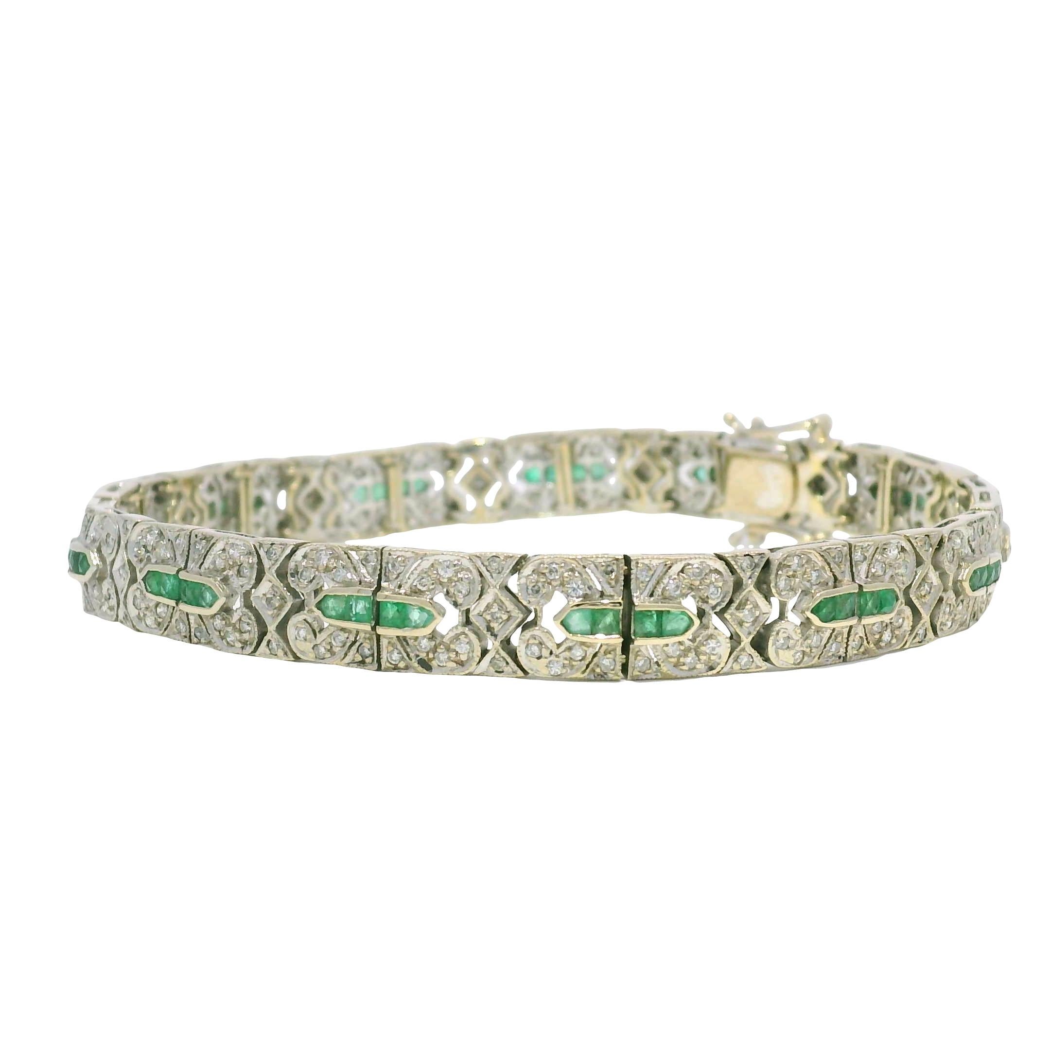 Pulsera Estilo Vintage 18 Quilates Diamante Natural y Esmeralda En Stock en venta 2