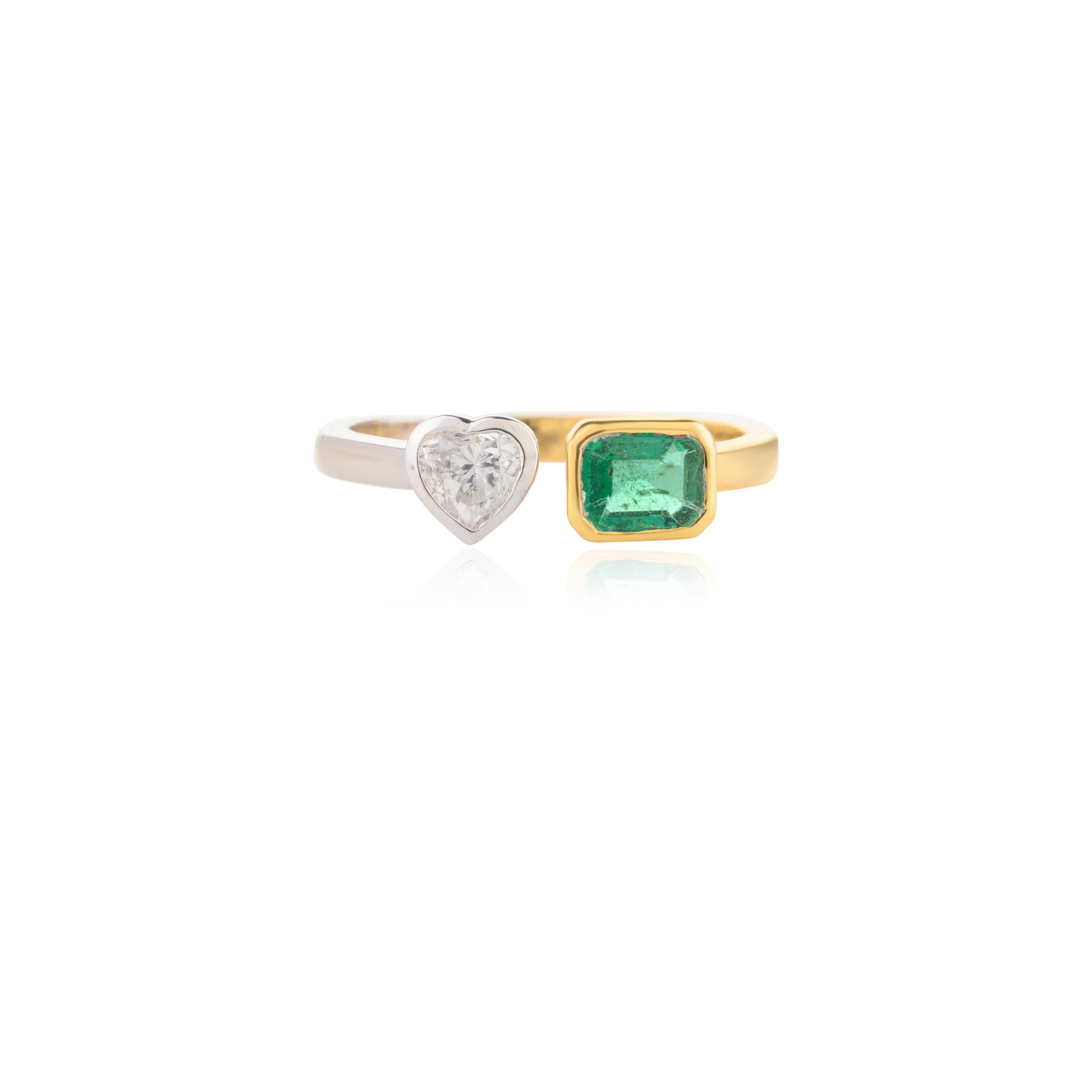 For Sale:  Heart Diamond and Emerald Toi et Moi Ring in 18k Solid Two Toned Solid Gold 3